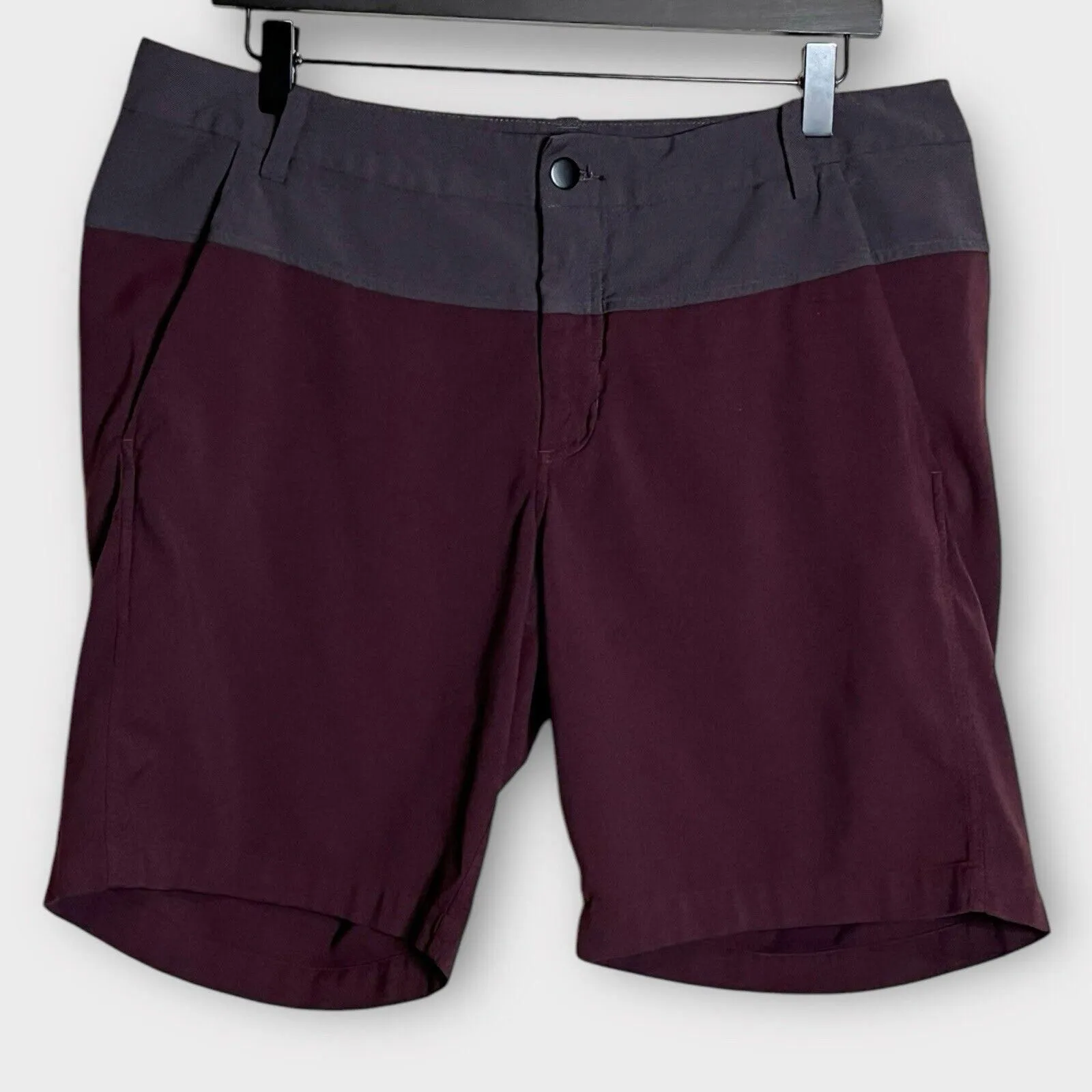Product image for LULULEMON Mens The Union Shorts Color Block Bordeaux Drama & Deep Coal Sz 36 - Lululemon
