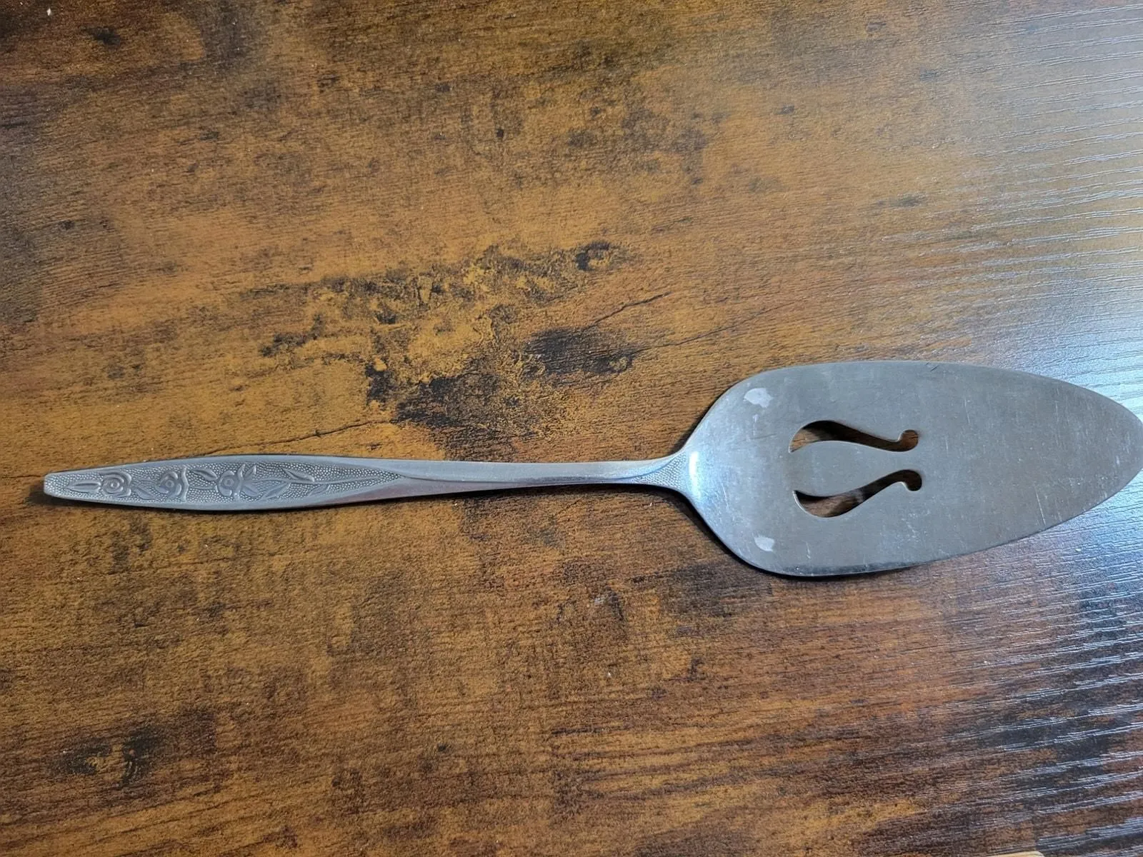 Product image for Vintage CustomCraft Stainless Steel Pie Server - Silver Handle -Made in Taiwan - pre-owned---good