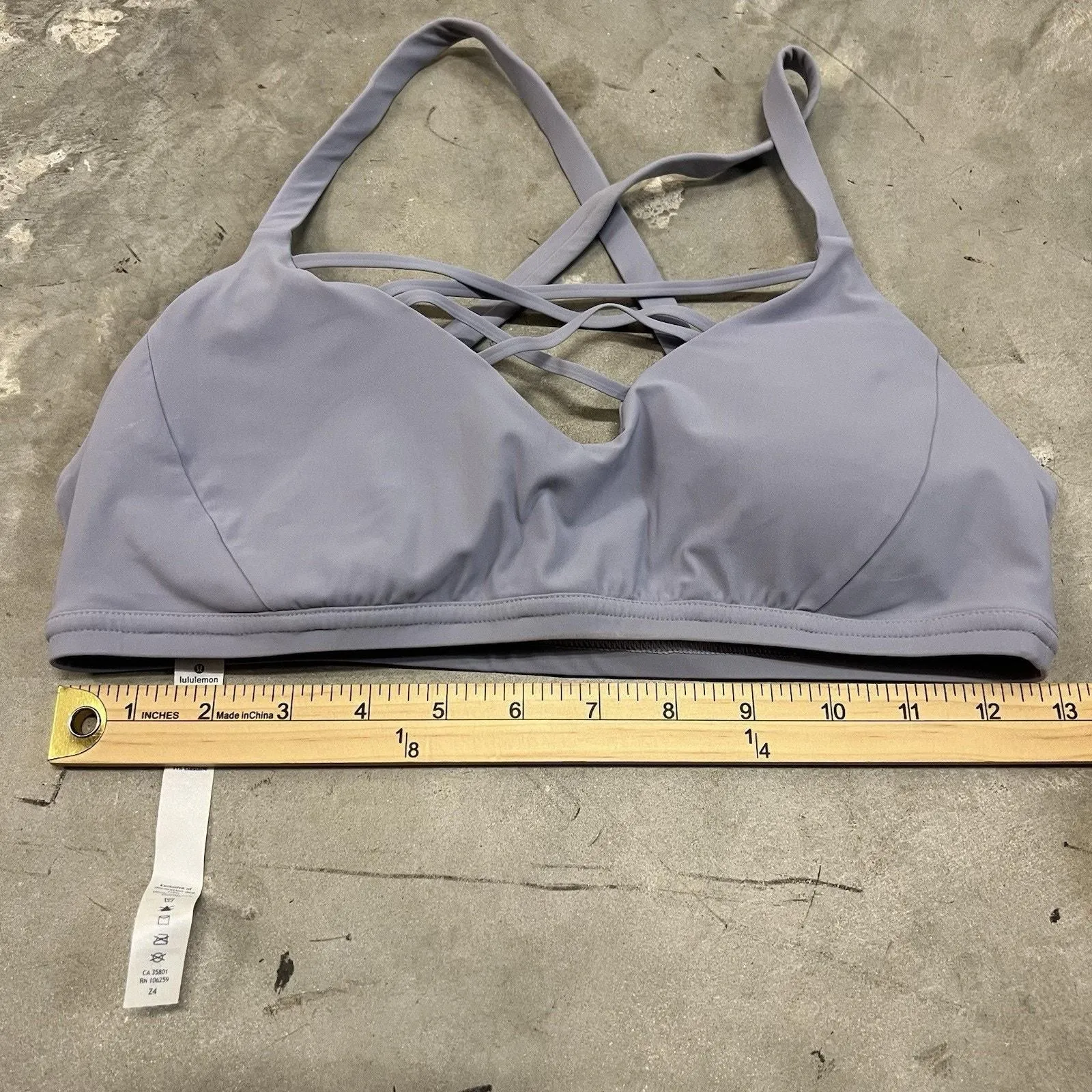 Listing Image Blurred Background