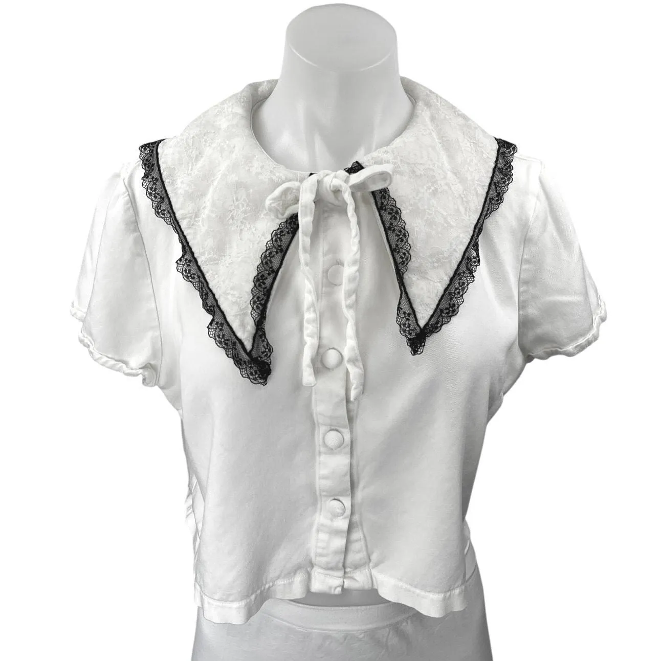 Product image for Black Friday White Lace Collar Short Sleeve Button Up Shirt Blouse Crop Top 16 - Tops - 16 - pre-owned---good - Black Friday