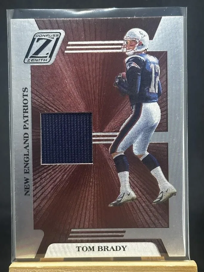 Product image for Tom Brady 2005 UD Donruss Playoff Zenith Jersey Game Used #Z-54 - 2005 - Football - Z-54 - National Football League (NFL) - 2005 UD - Tom Brady - Donruss Playoff Zenith Jersey Game Used - New England Patriots