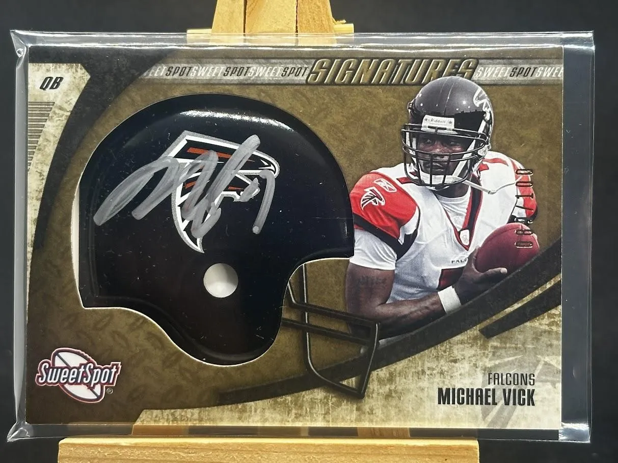 Product image for Michael Vick 2006 UD Sweet Spot Signatures Auto 089/100 #SSS-MV - 2006 - Football - SSS-MV - National Football League (NFL) - 2006 UD - Michael Vick - Sweet Spot Signatures Auto 089/100 - Atlanta Falcons