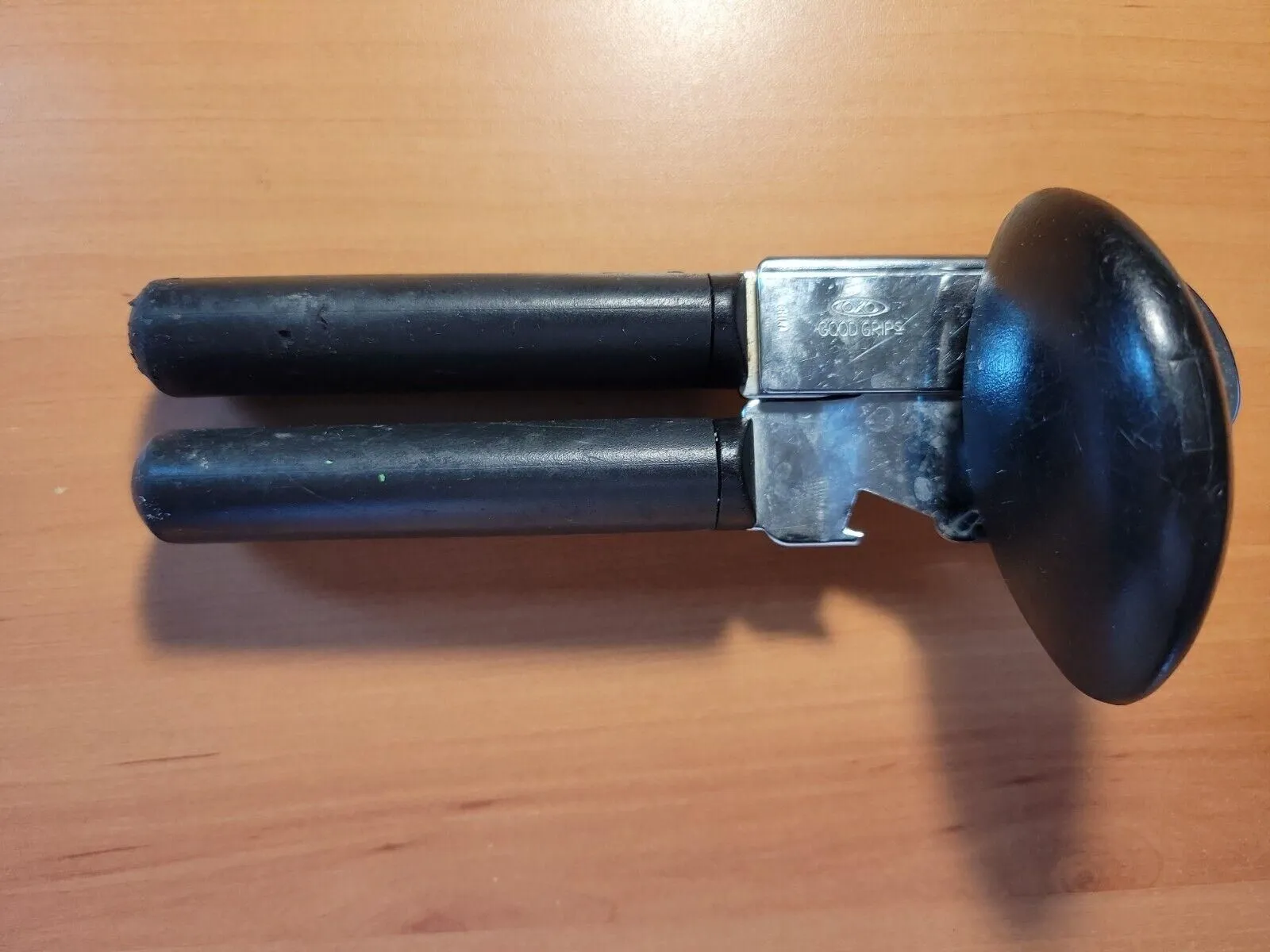 Product image for OXO Good Grips Stainless Steel Can Opener w/Black Polymer Handle - pre-owned---good