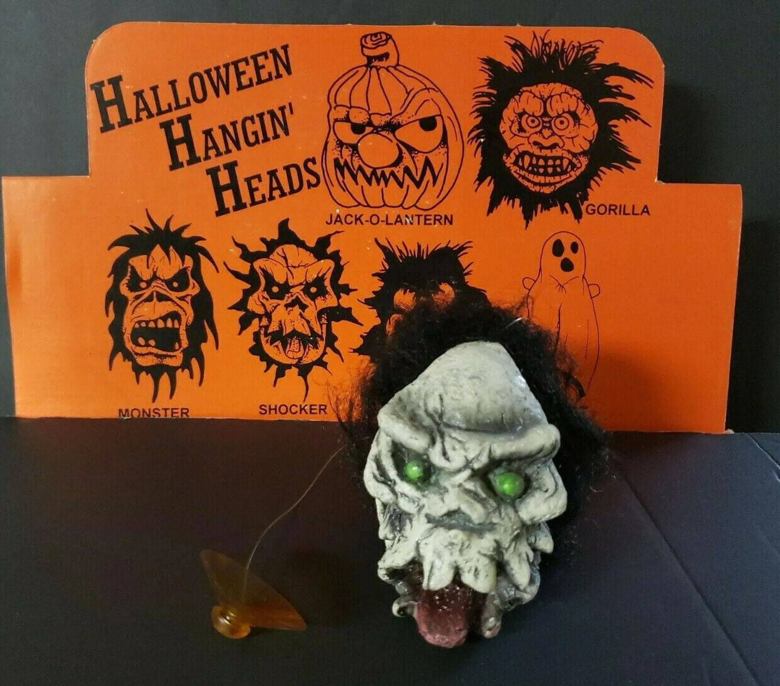 Product image for Vintage Halloween hanging Head Suction Cup Shocker 3"x3"NOS U90