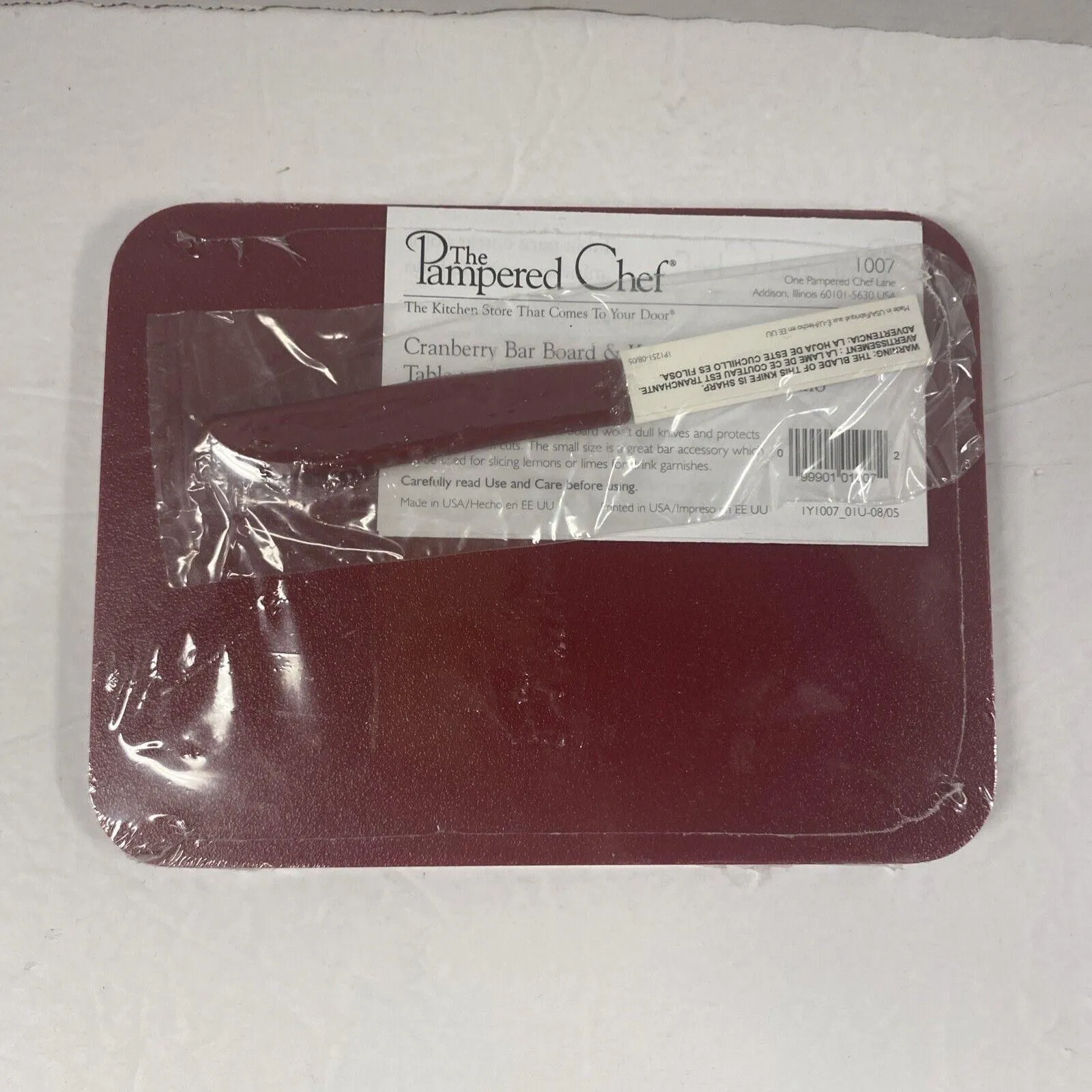 Product image for The Pampered Chef Bar Board & Knife, Cutting Board Cranberry Color #1007
