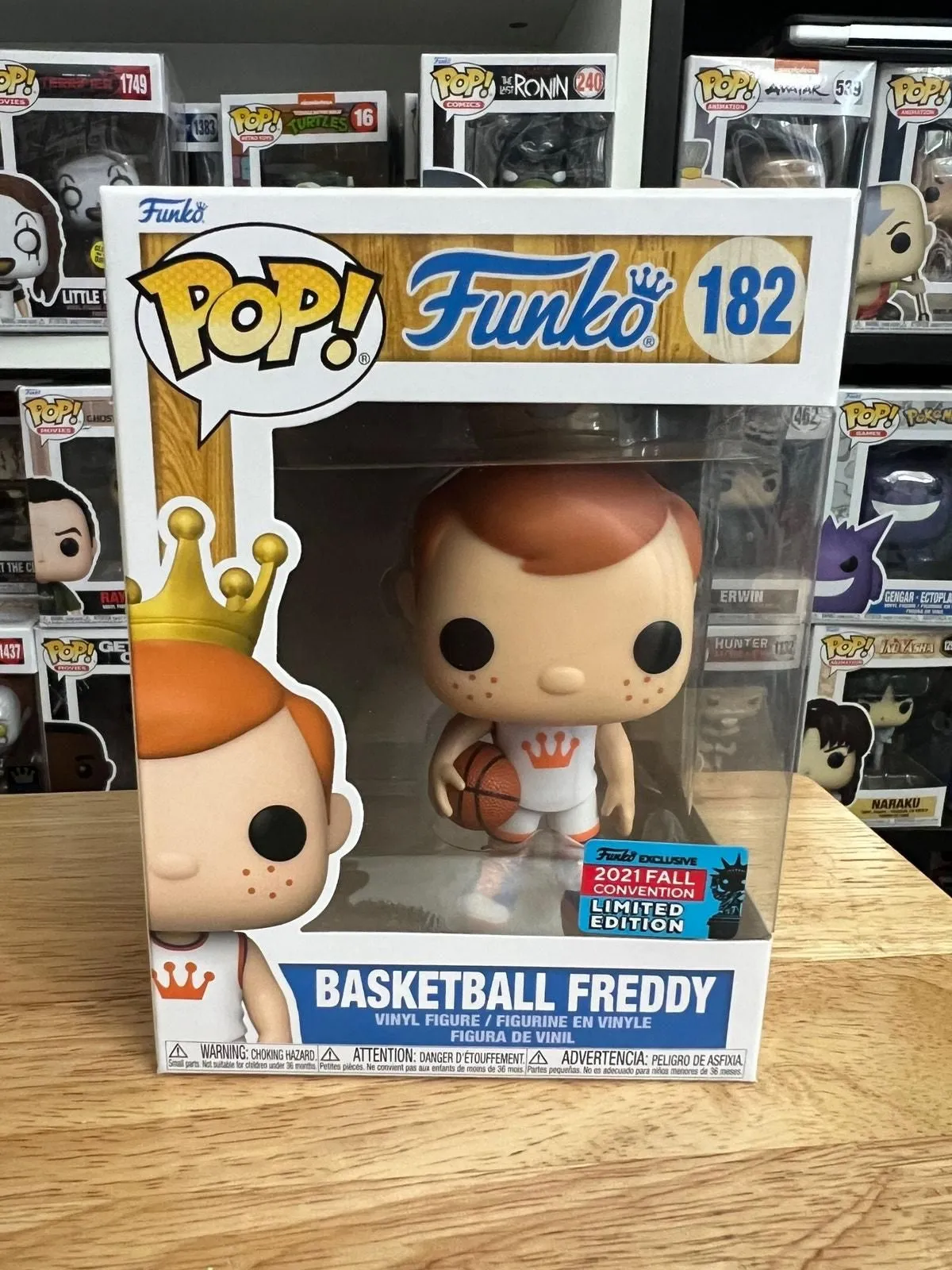 Product image for VAULTED LIMITED EDITION EXCLUSIVE Basketball Freddy Funko Pop #182 Sports NYCC