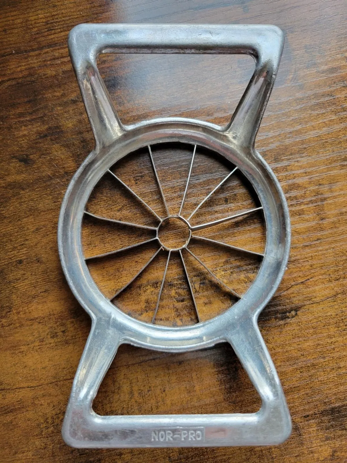 Product image for Vintage Nor-Pro Aluminum Wire Apple Slicer & Corer - pre-owned---good