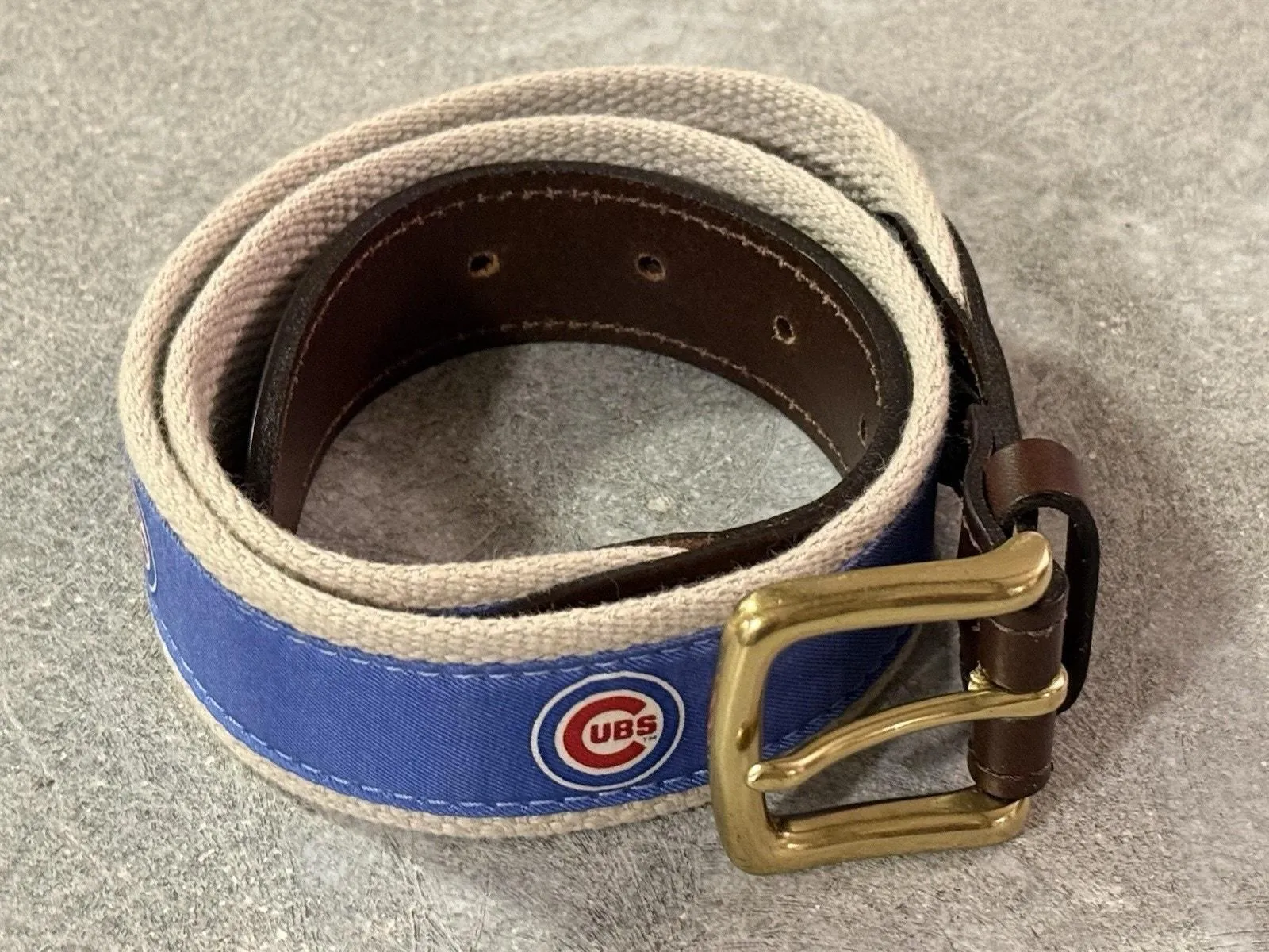 Product image for Vineyard Vines MLB Chicago Cubs Logo Leather & Canvas Brass Buckle Belt Size 30