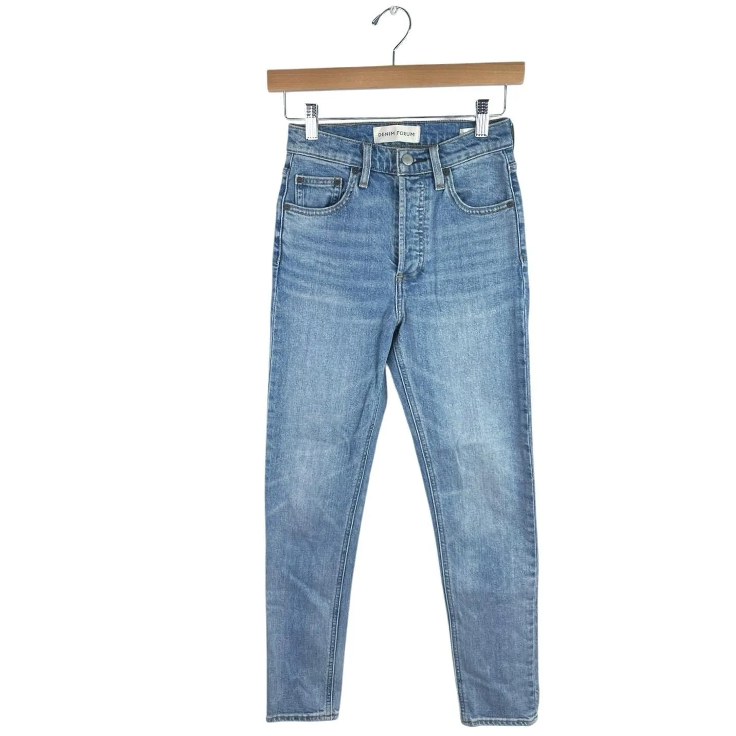 Product image for Aritzia Denim Forum The Yoko Women's Blue High Rise Slim Straight Denim Jeans 24 - Bottoms - n/a - 24 - pre-owned---excellent