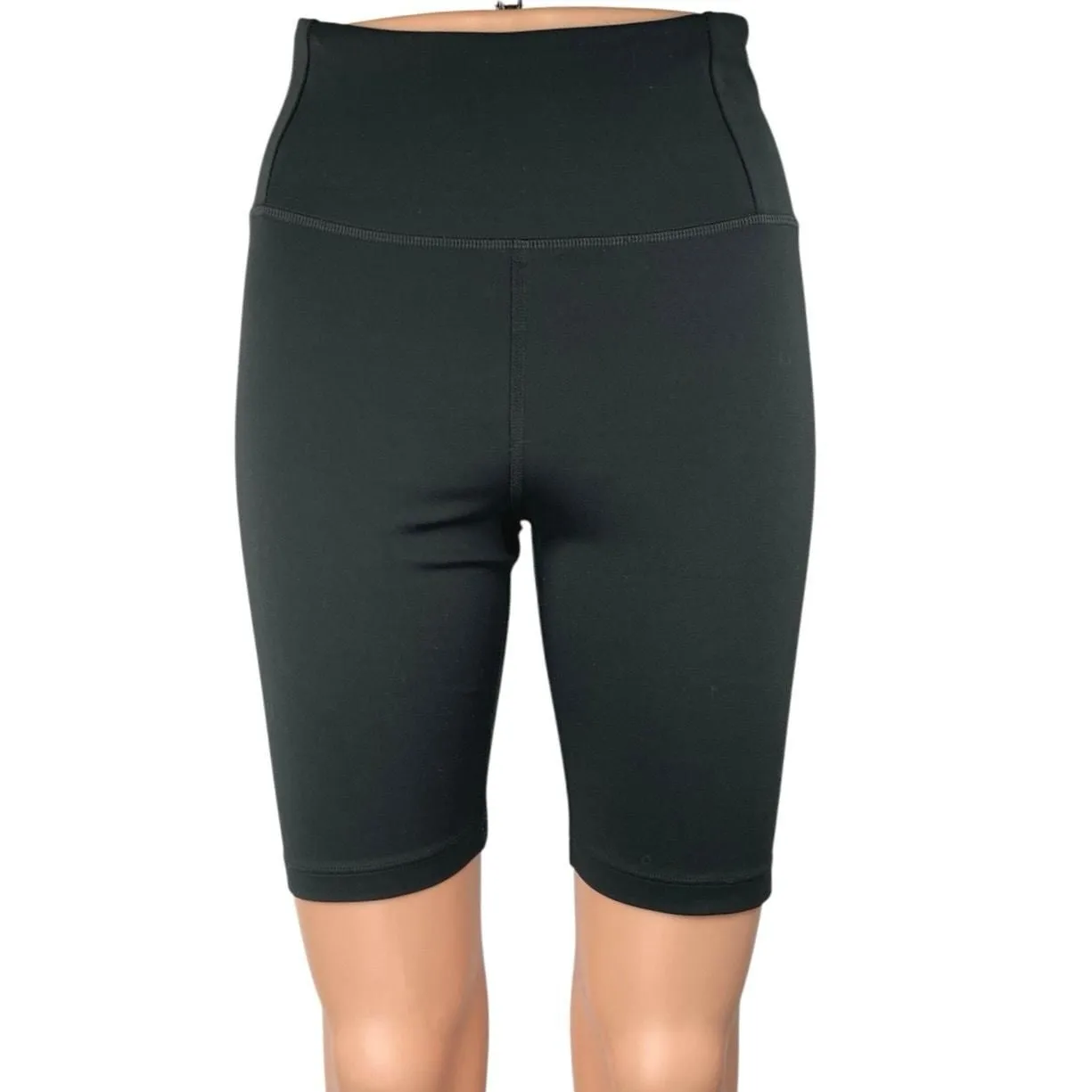 Product image for Girlfriend Collective Black High Waist Pull On Activewear Biker Cycling Shorts M - Activewear - M - pre-owned---good - Girlfriend Collective