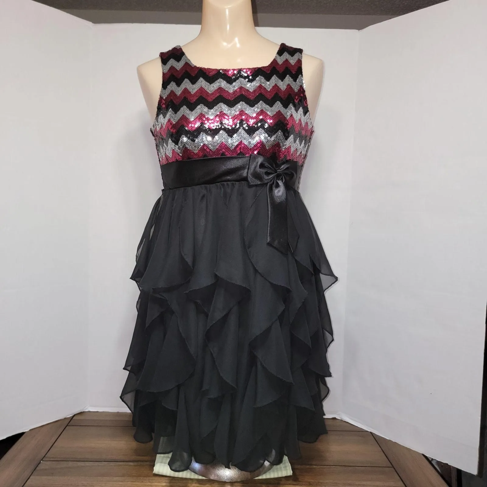 Product image for American Princess Girls Party Dress w/ Sequin Top, Multi-Layer Skirt - Size 14