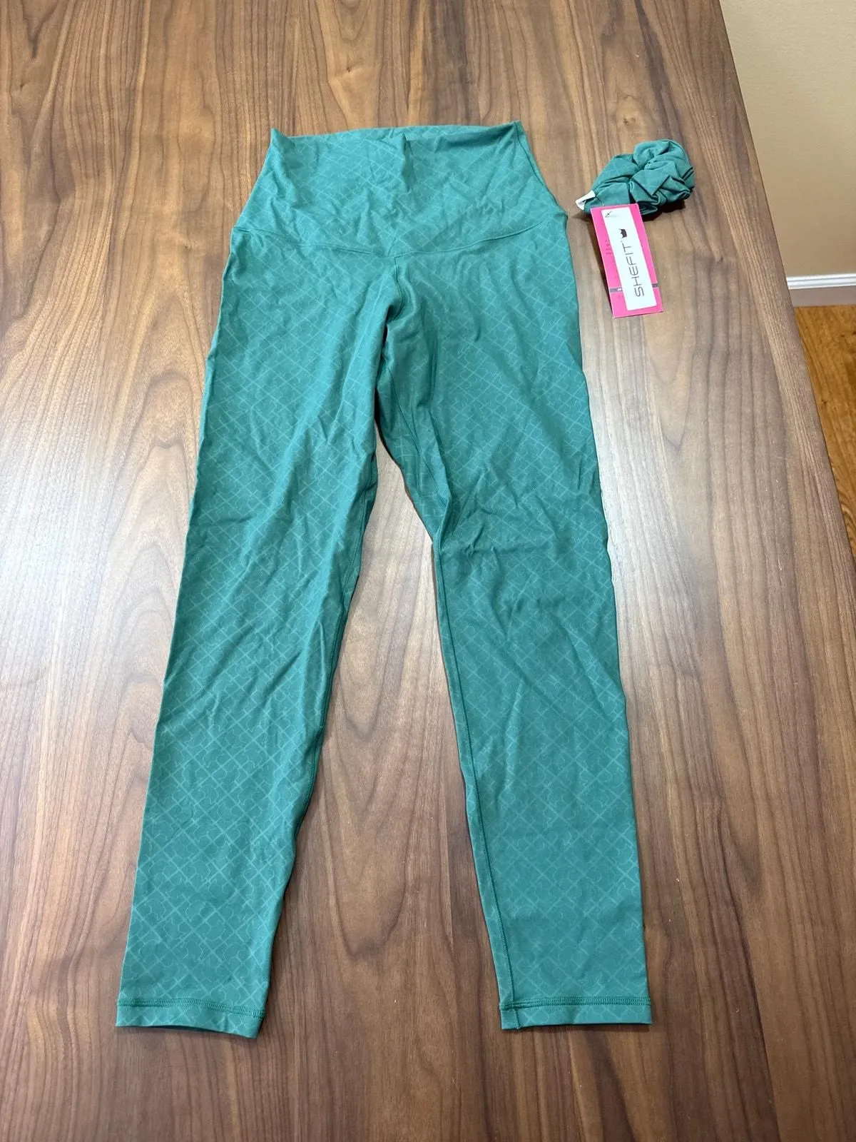 Product image for She fit legging size large (luxe) green NWT - SHEFIT