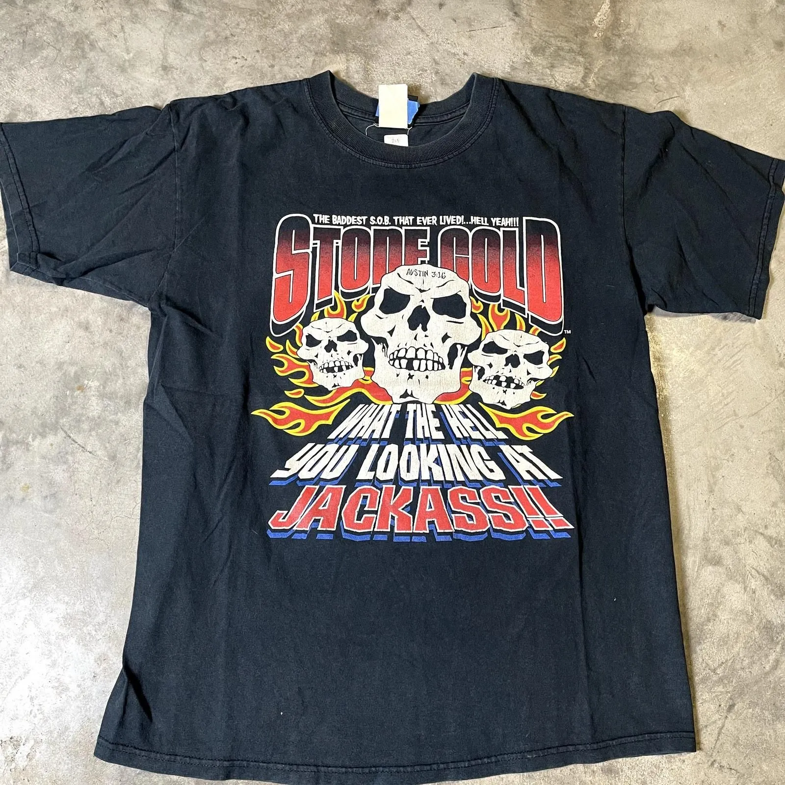 Product image for Vintage WWE Stone Cold Steve Austin T-Shirt - pre-owned---good - WWE