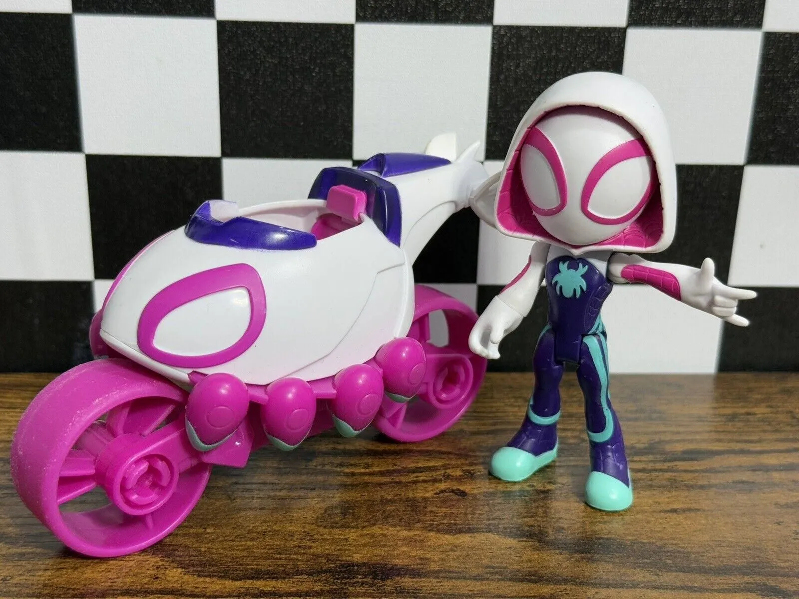 Product image for Marvel Spidey and his Amazing Friends Ghost-Spider and Copter-Cycle