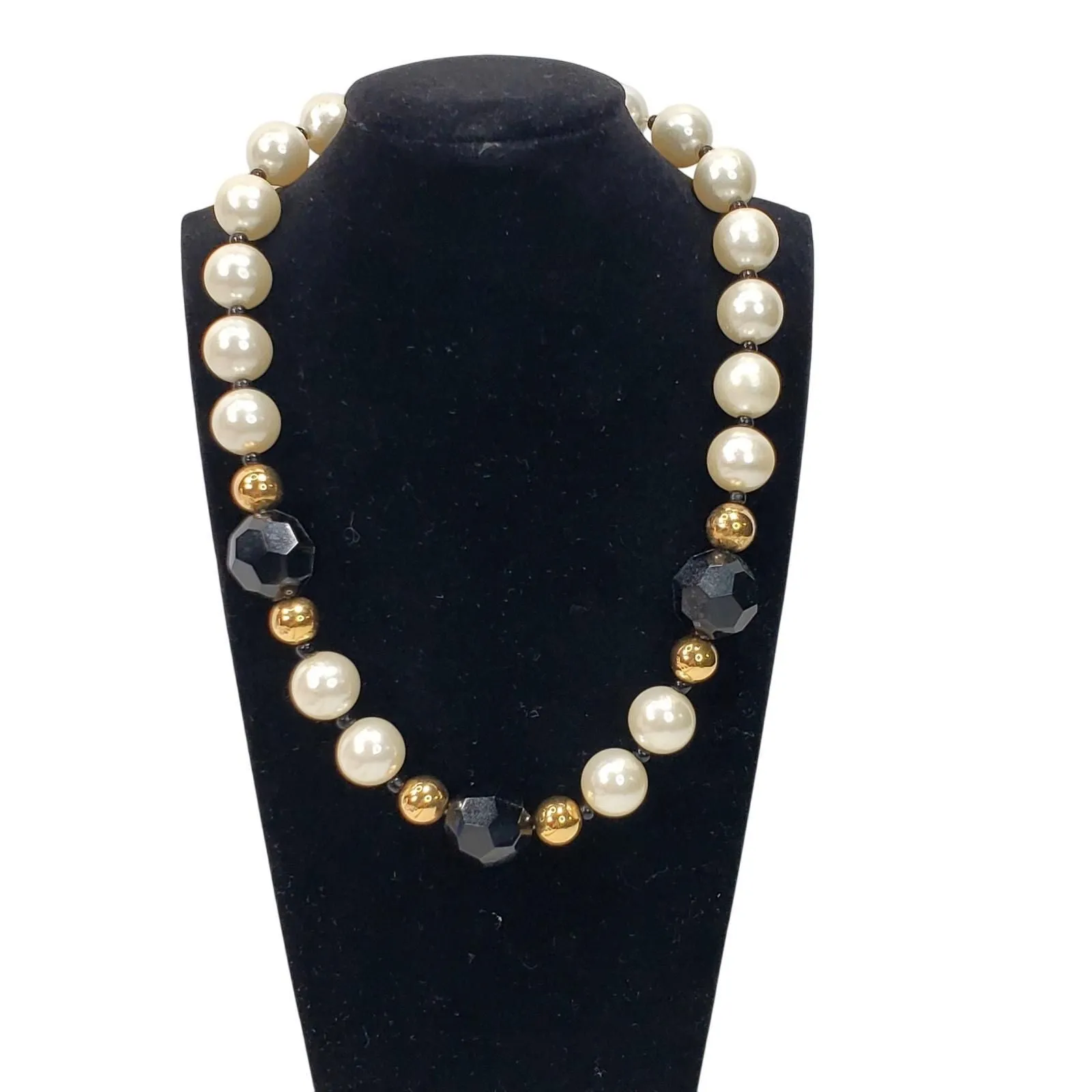 Product image for Chunky Faux Pearl Bead Necklace 8.25" Retro Glam Vtg 80s - pre-owned---good