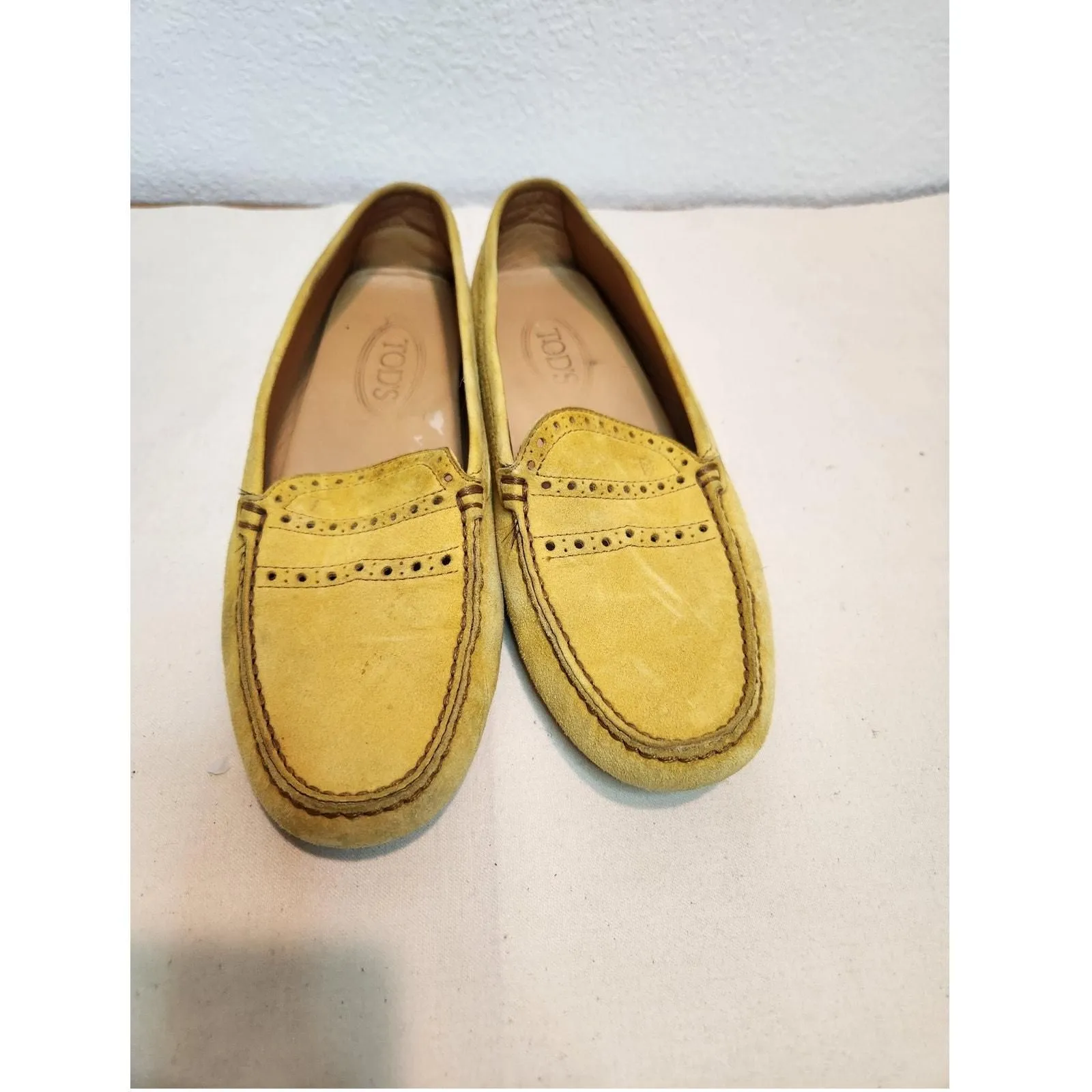 Product image for Tod’s Yellow Suede Gommino Driving Loafers Women’s 39.5 US 9.5 Italy Shoes - used - Tod's