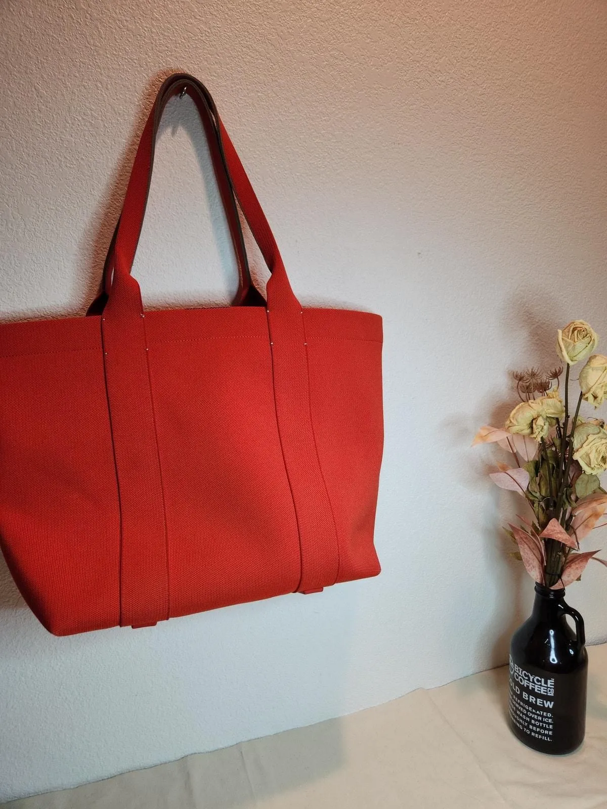 Product image for Rothy's Essential Tote Red 16"x14"  poppy red persimmon color