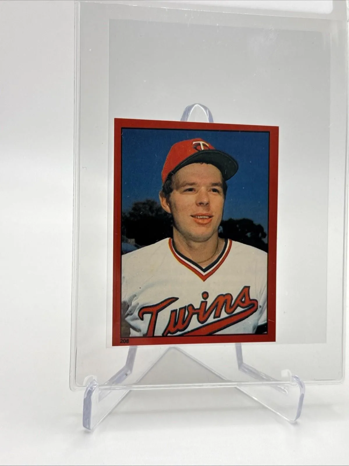 Product image for 1982 O-Pee-Chee Stickers Butch Wynegar Baseball Card #208 NM-MT FREE SHIPPING - 1982 - Baseball - 208 - Sticker - Major League (MLB) - O-Pee-Chee - Butch Wynegar - 1982 O-Pee-Chee - Minnesota Twins - No