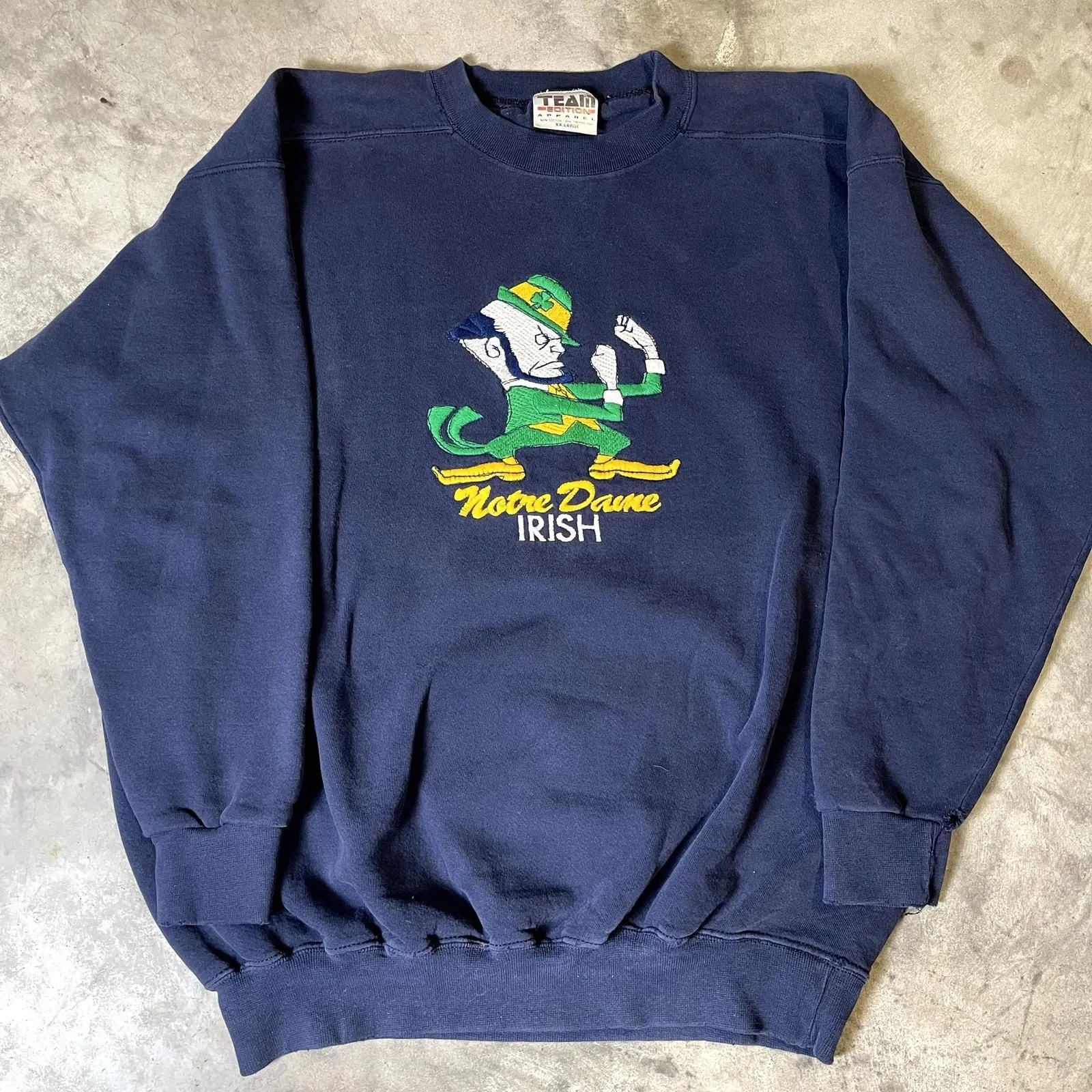 Product image for Vintage Team Notre Dame Football Sweatshirt - pre-owned---good - Team