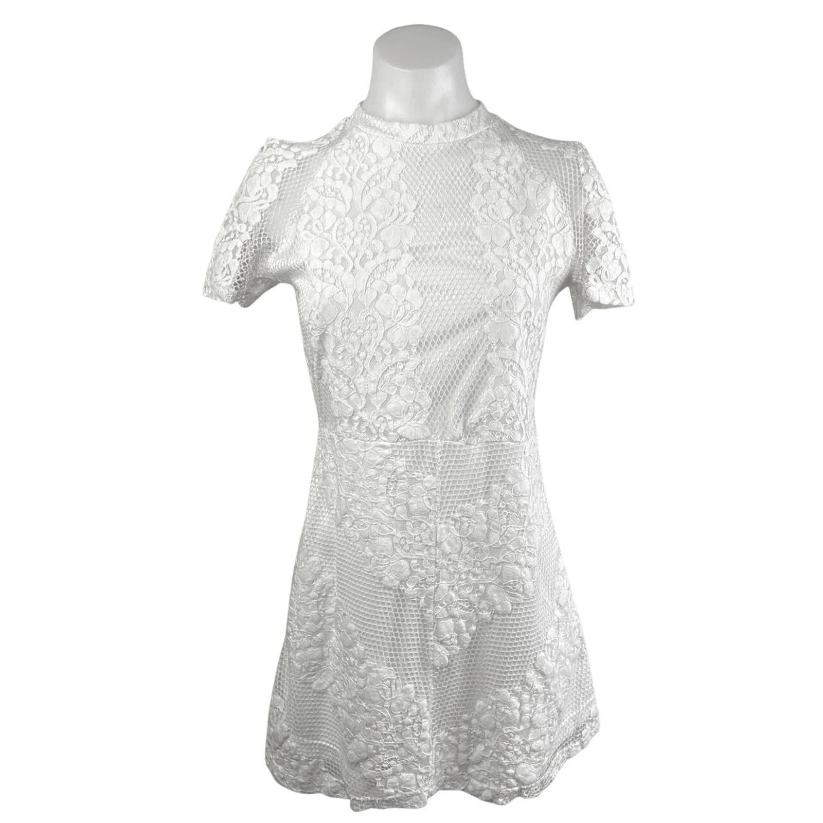 Product image for Glamorous White Lace Mock Neck Short Sleeve Sheer Mini A-Line Dress Size M - N/A - Dresses - M - pre-owned---good - Glamorous