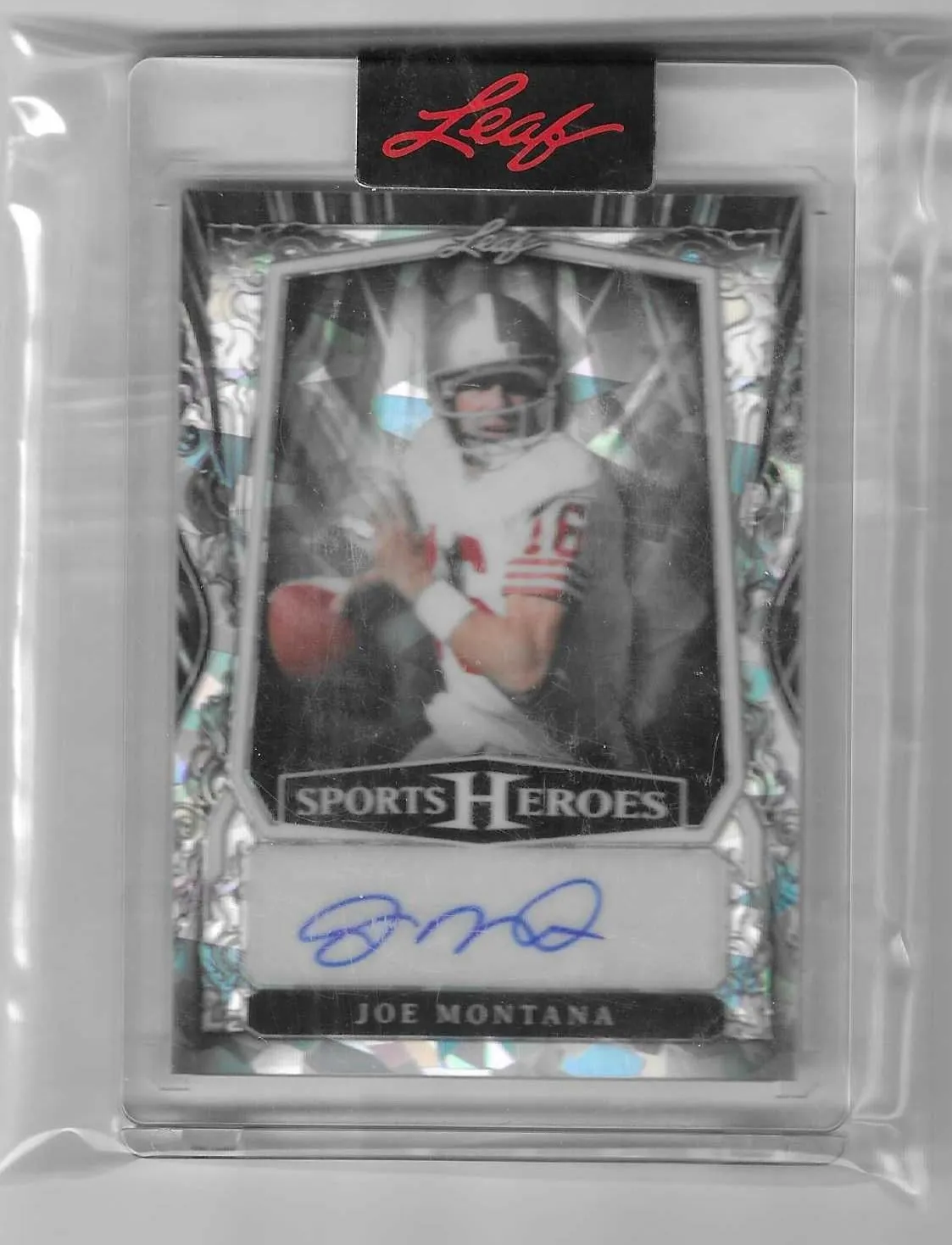 Product image for 2025 Leaf Sports Heroes Joe Montana Auto #16/35 - Joe Montana - Football - Autograph - Leaf - Joe Montana - Leaf Sports Heroes - Yes