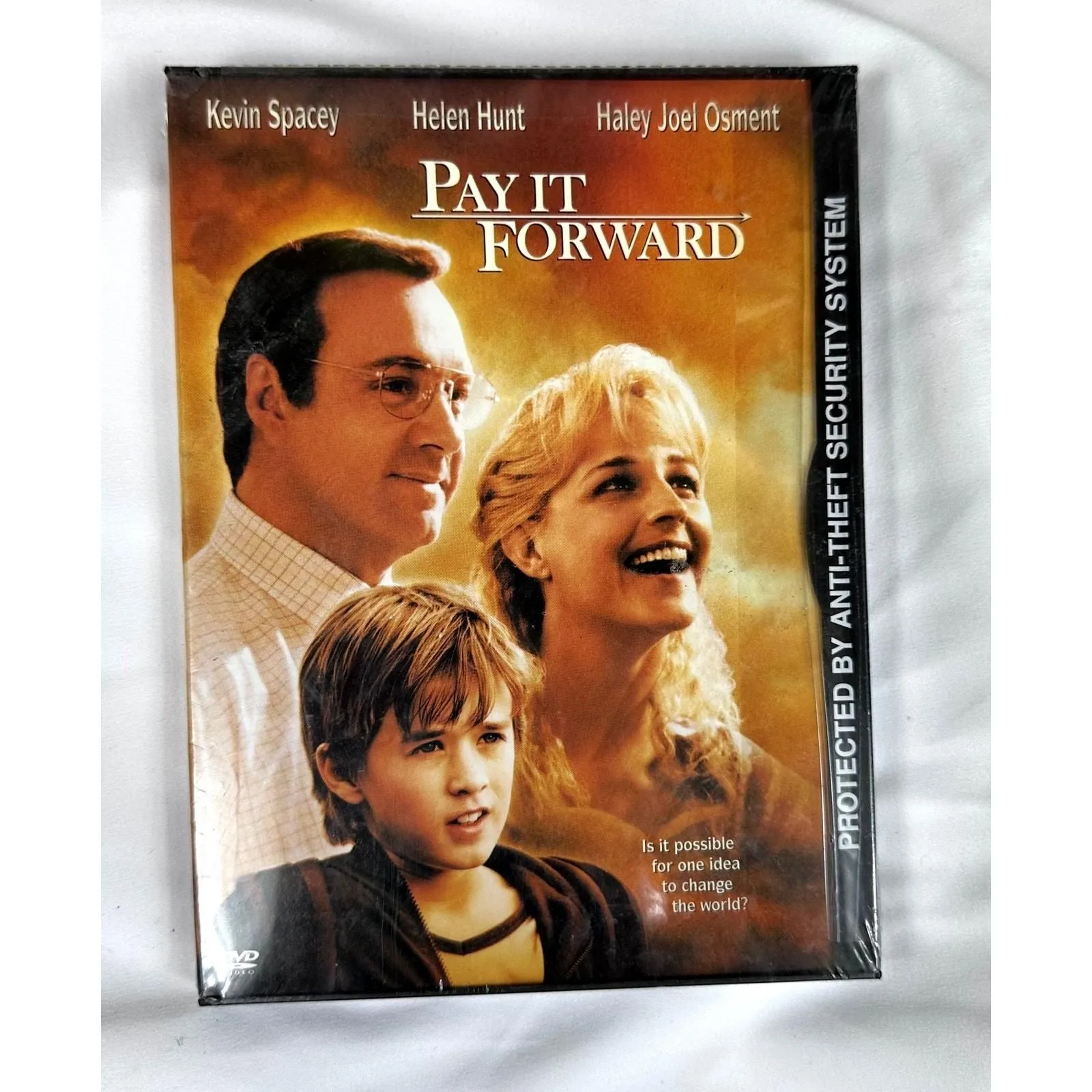 Product image for Pay It Forward  (DVD, 2000) Kevin Spacey Helen Hunt Haley Joel Osment  - brand-new