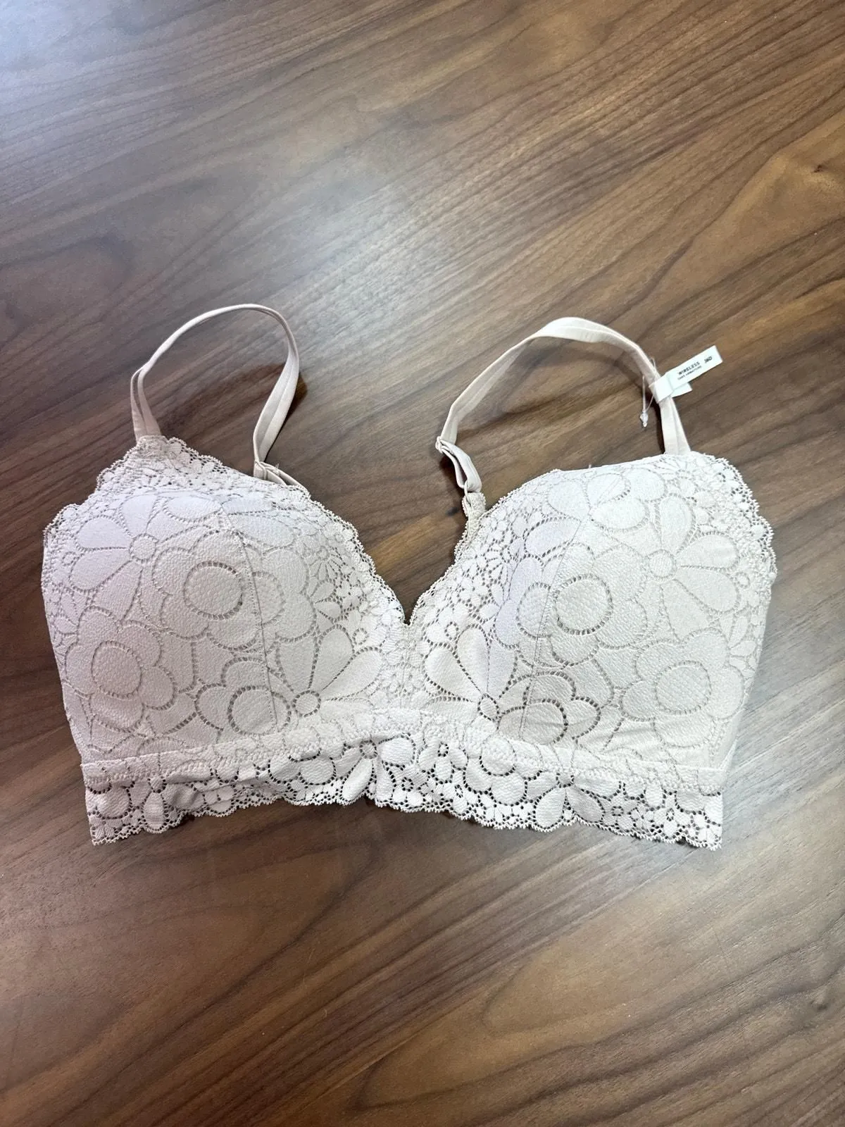 Product image for AERIE real happy wireless bra size 36D NWT ￼ - Aerie