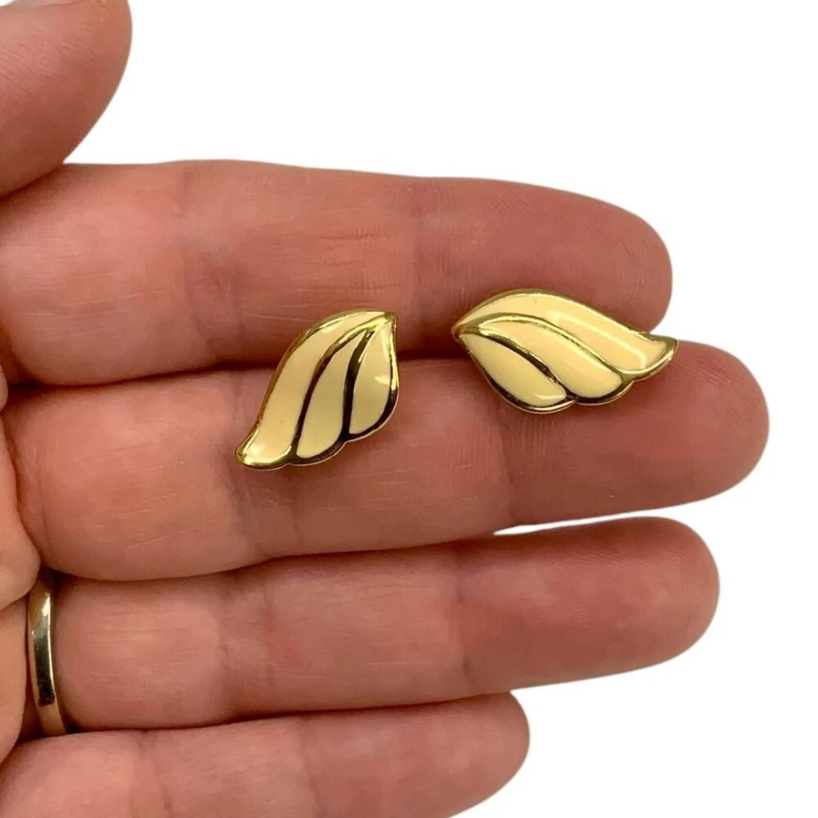 Product image for Monet Vintage Cream Enamel Gold Tone Post Earrings - pre-owned---good