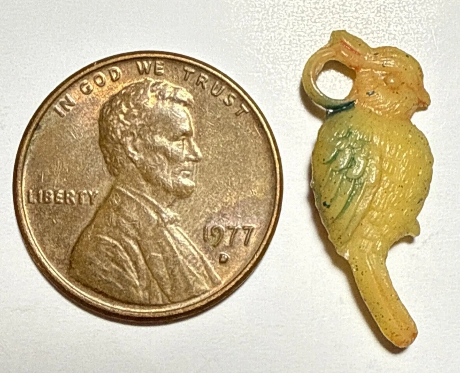 Product image for Vintage Bird Cracker Jack Celluloid Charm 1A
