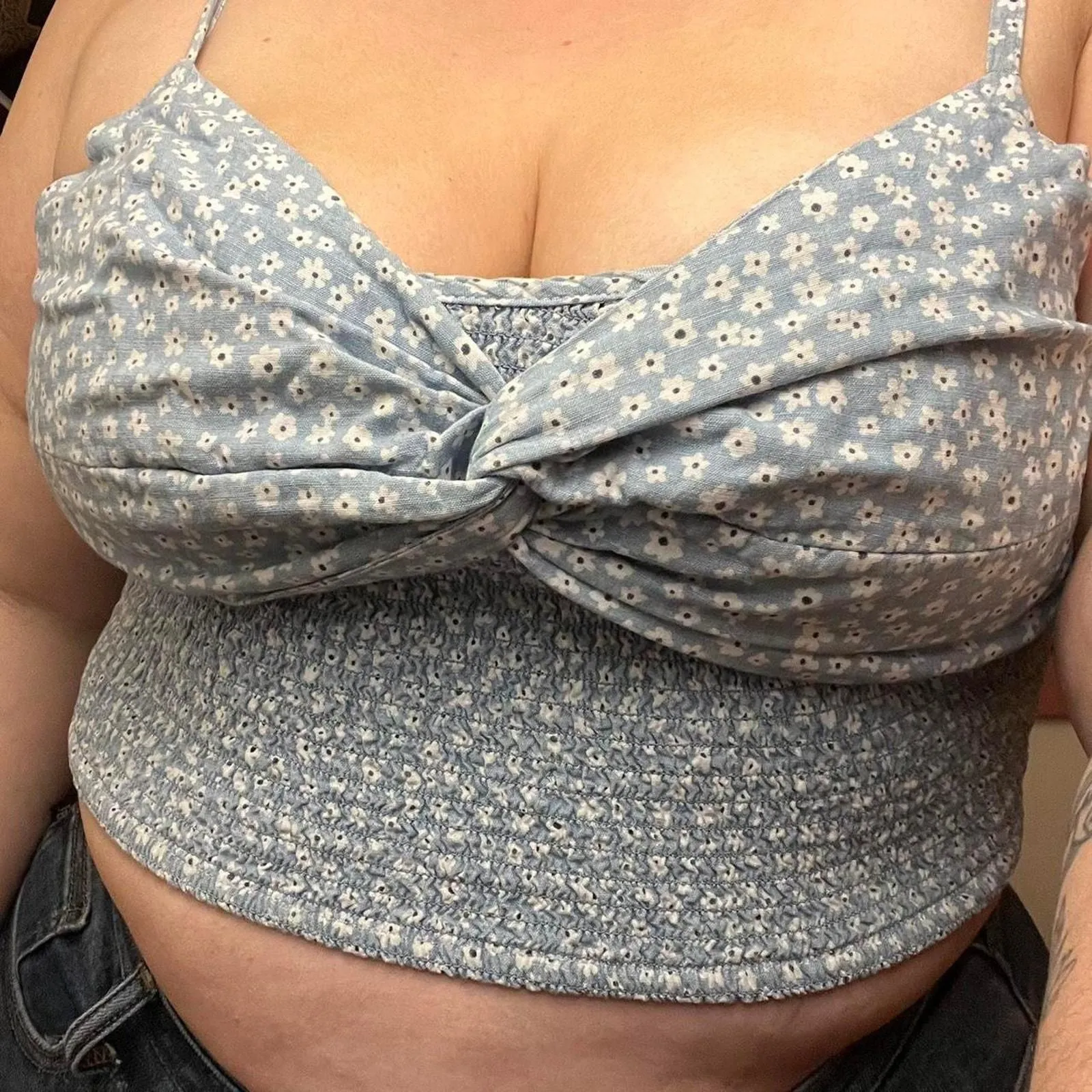 Product image for American eagle xl Extra Large Womans Tank Top Floral Blue - new-with-tags - American Eagle