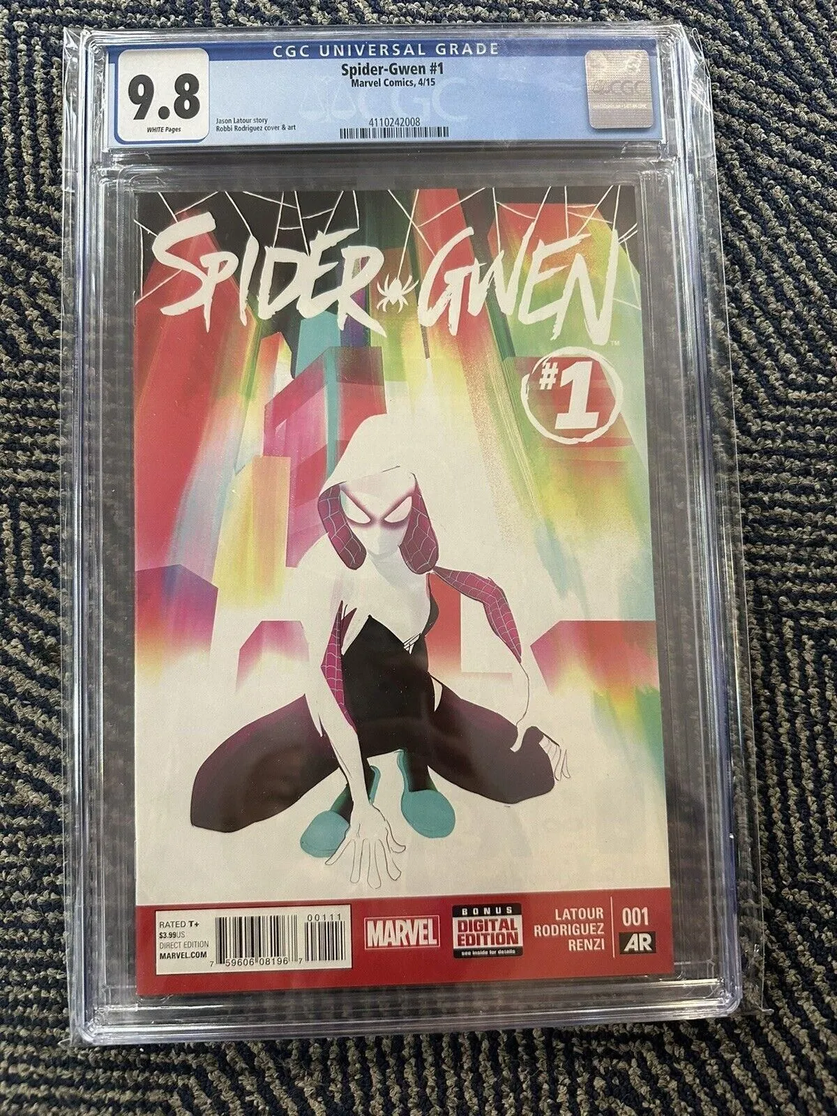 Product image for Spider-Gwen #1 - CGC 9.8 - White Pages, 1st Print 1st Solo Series