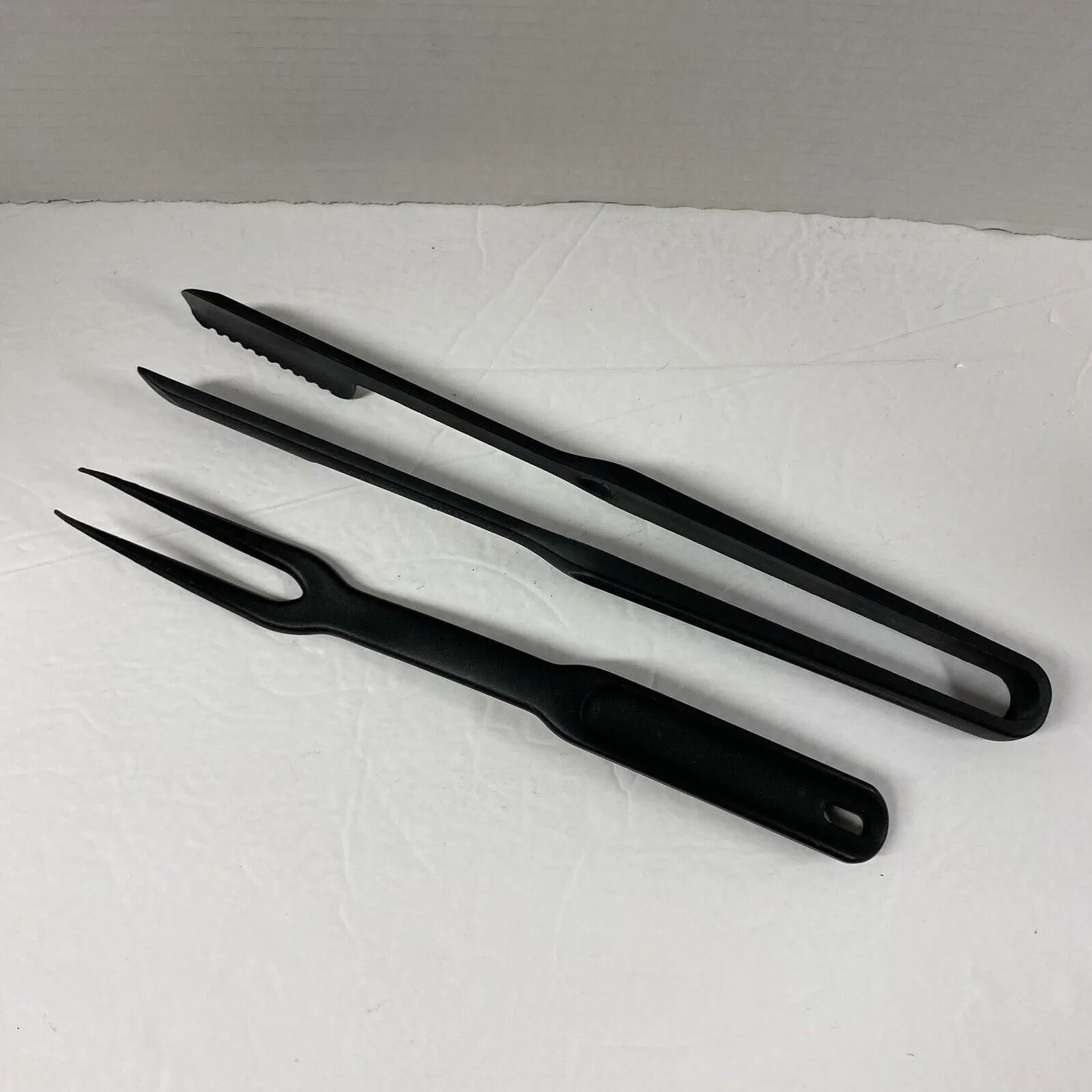 Product image for The Pampered Chef 12.5" Black Nylon Serrated Tongs & Fork Utensil