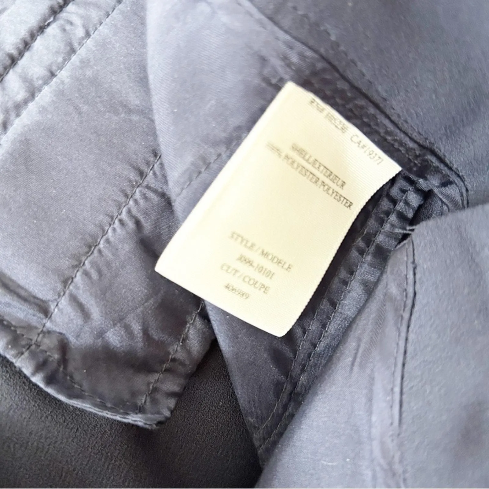 Listing Image Blurred Background