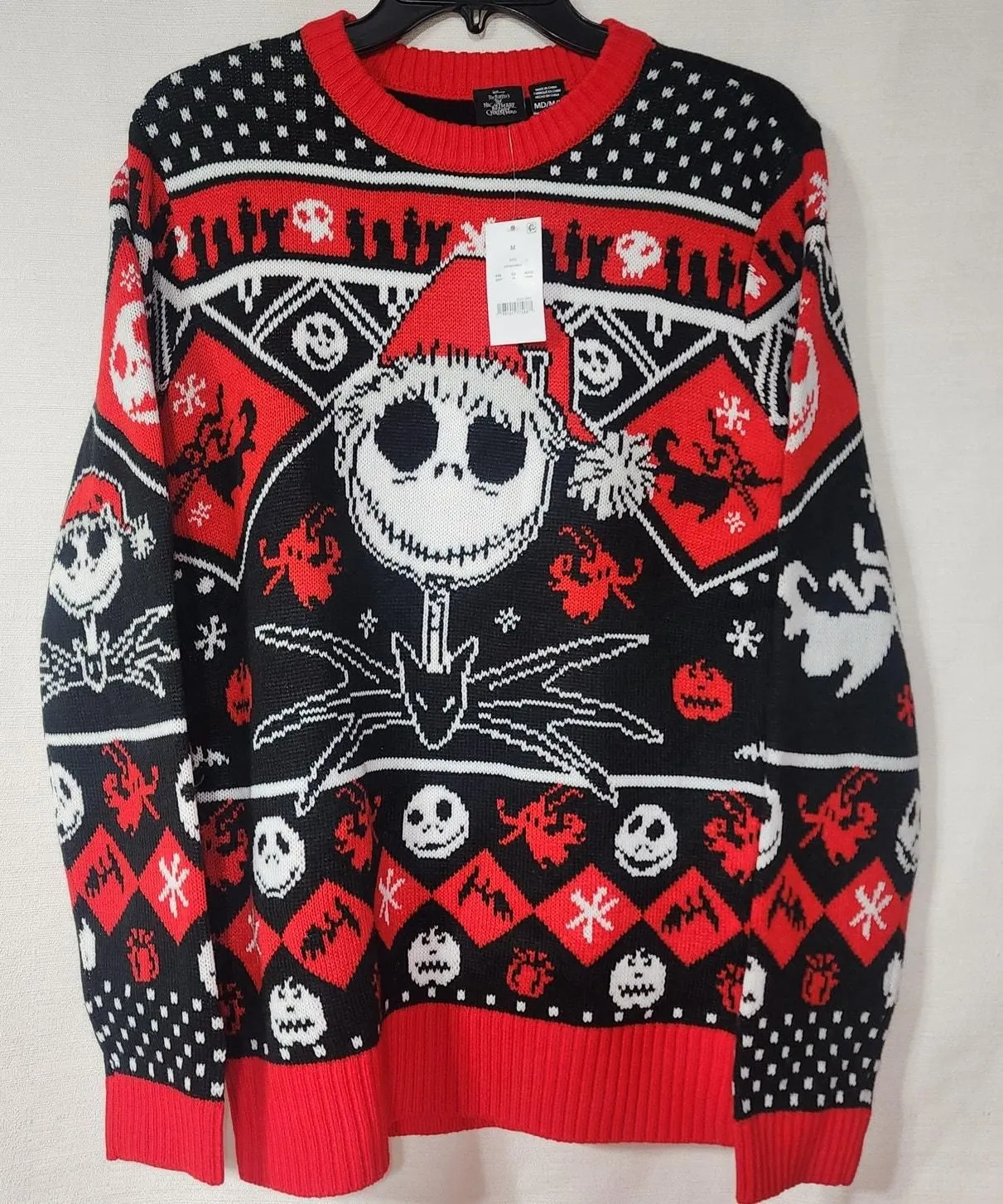 Product image for The Nightmare before christmas sweater men's Medium - new-with-tags - Disney