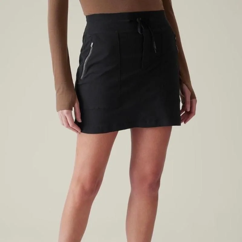 Product image for Athleta black Trekkie Active skort size 10 - pre-owned---good - Athleta