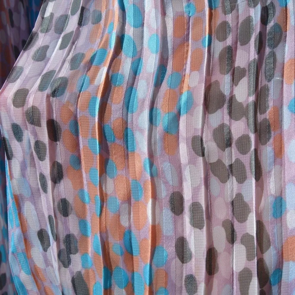 Listing Image Blurred Background
