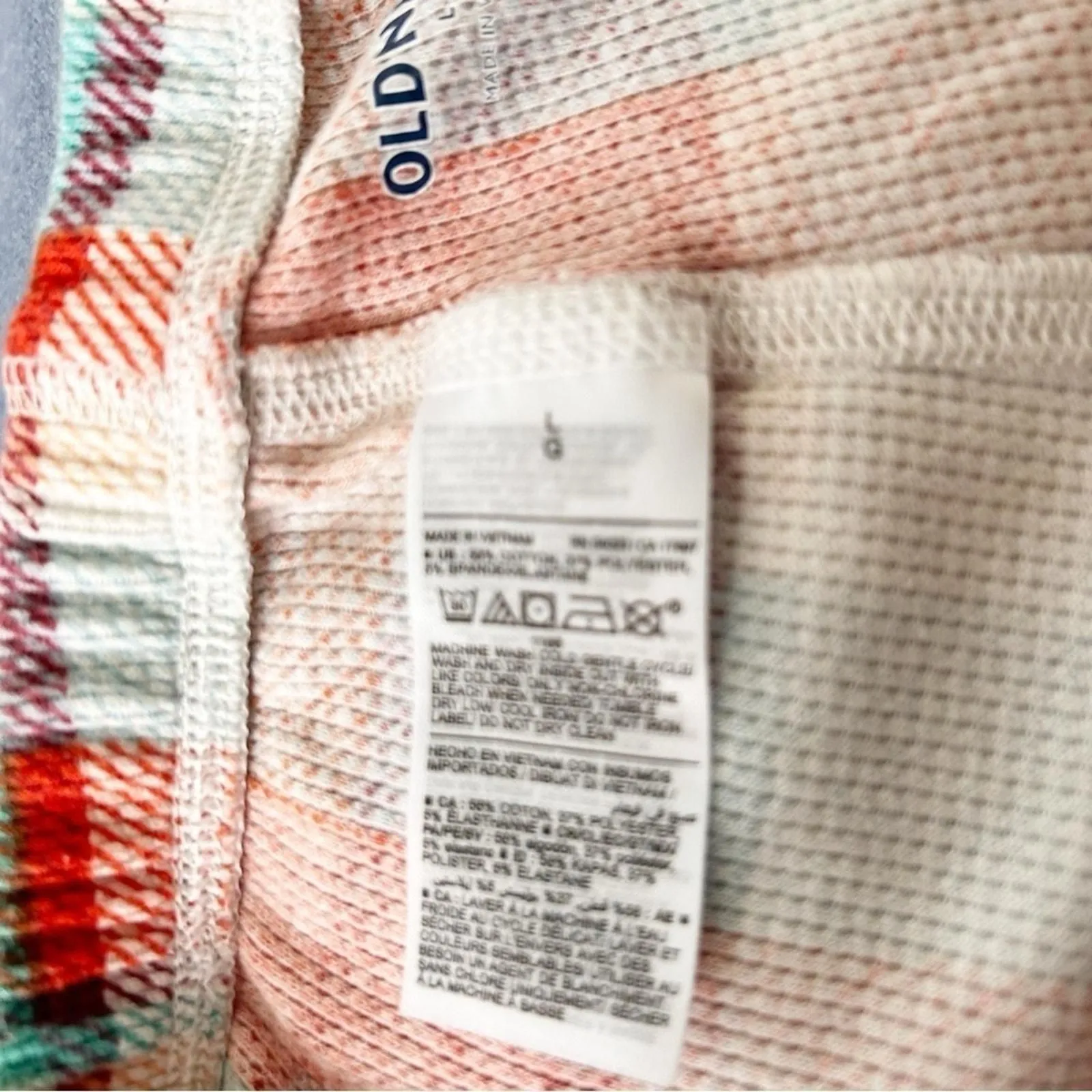 Listing Image Blurred Background