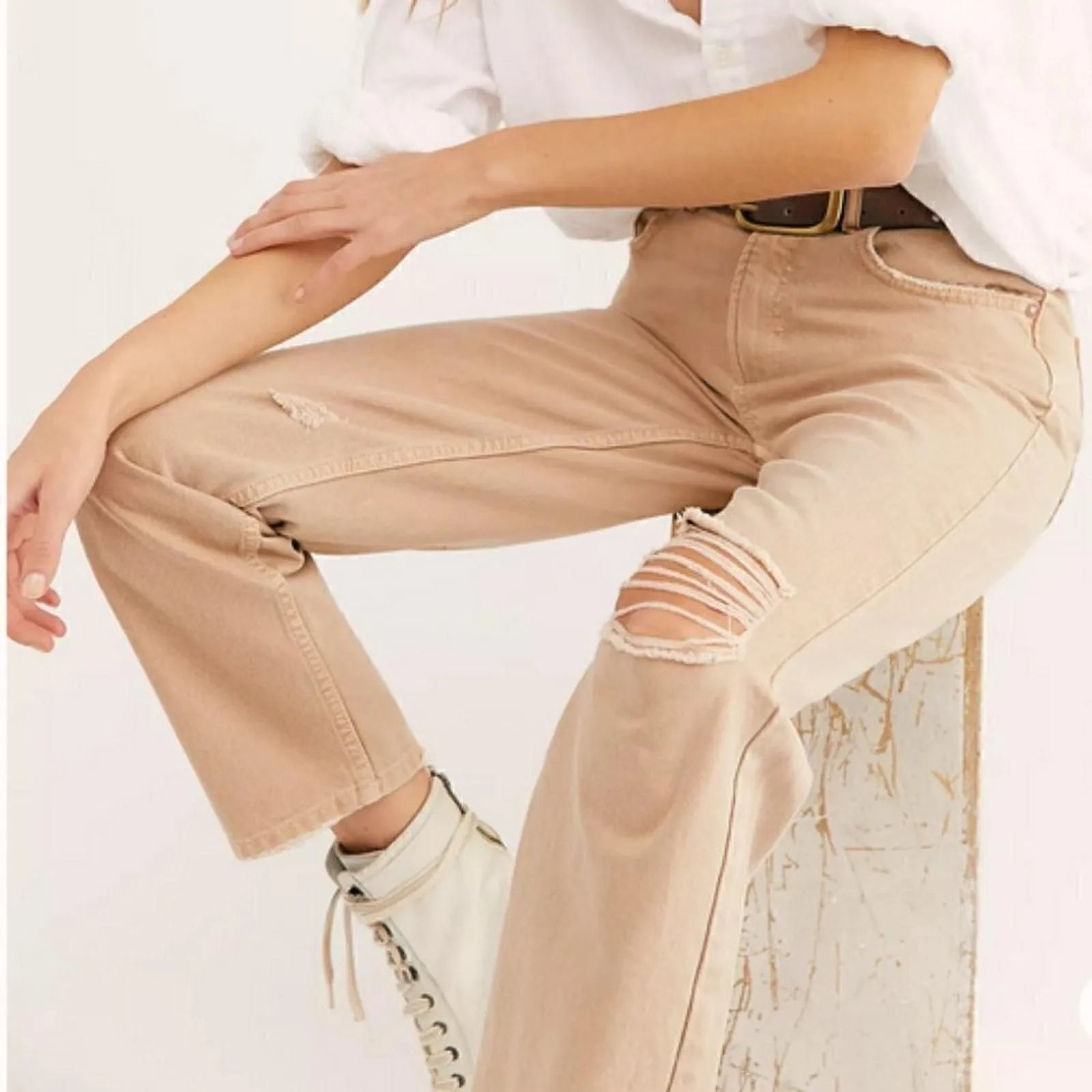 Product image for Free People Dakota Straight Leg Jeans Khaki sz 25 - new-without-tags - Free People