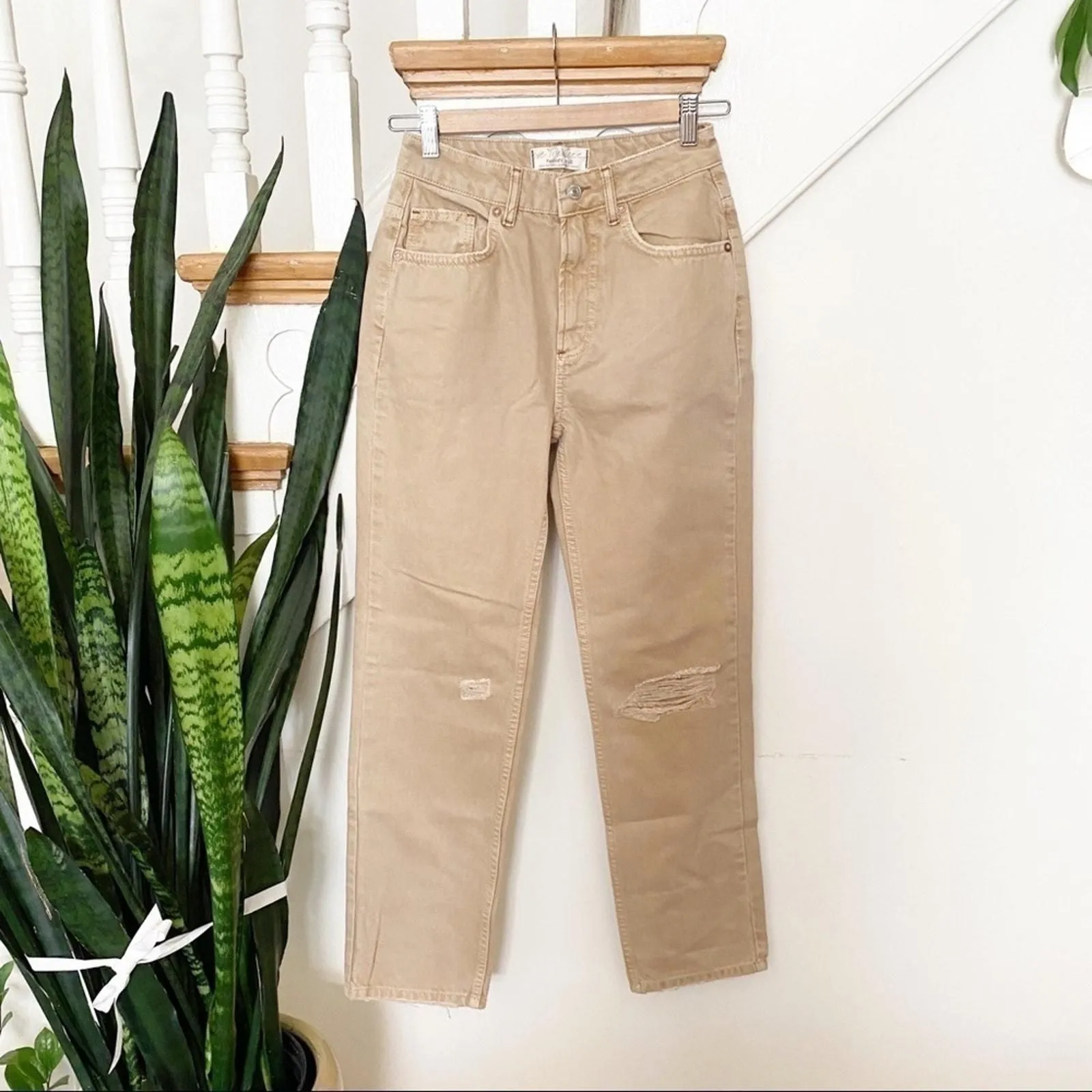 Listing Image Blurred Background