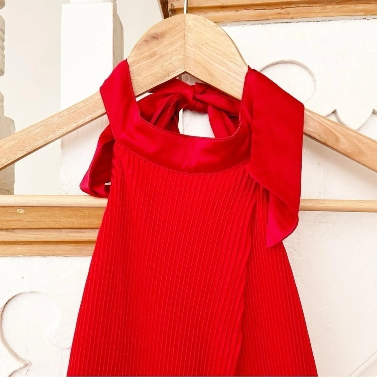 Listing Image Blurred Background