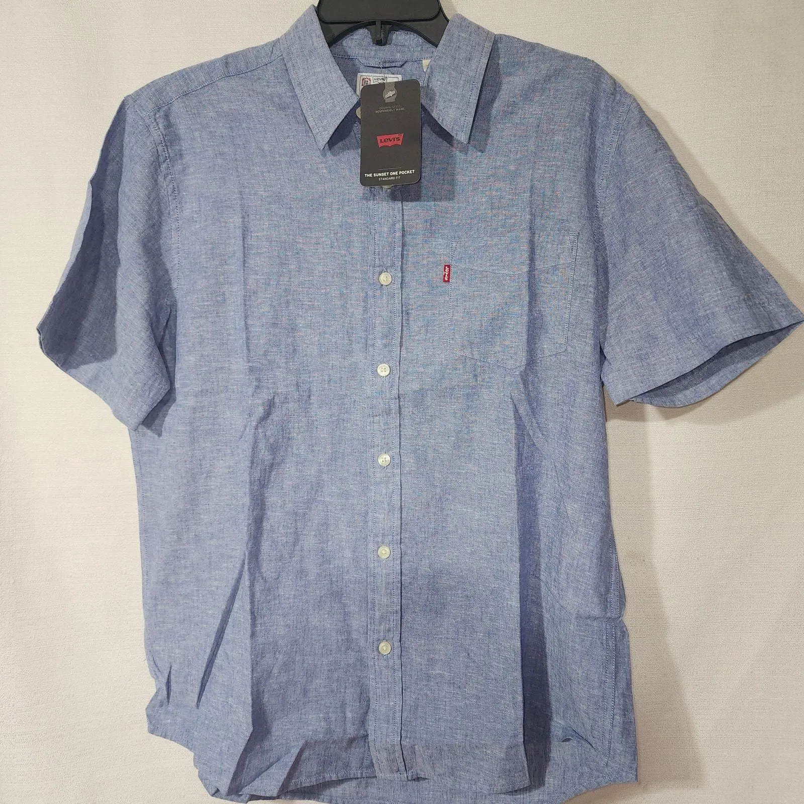 Product image for Levi's sunset one pocket button down shirt men's medium - new-with-tags - Levi's