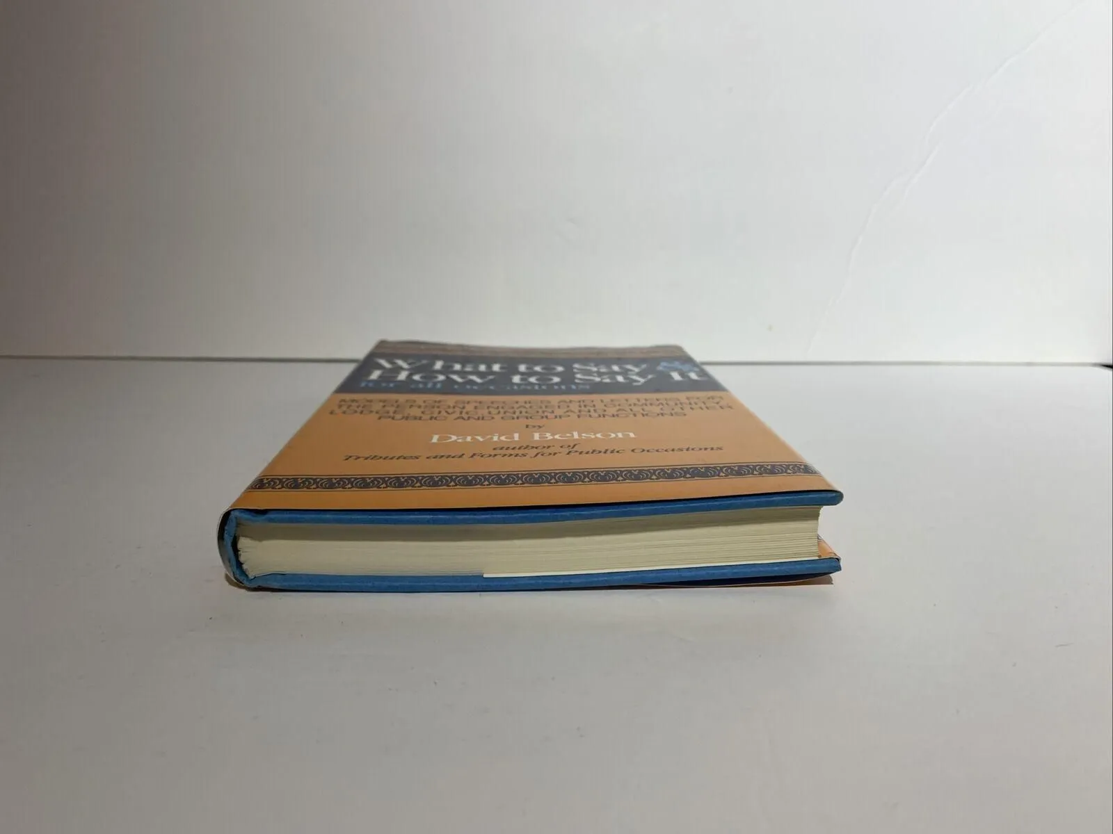 Listing Image Blurred Background