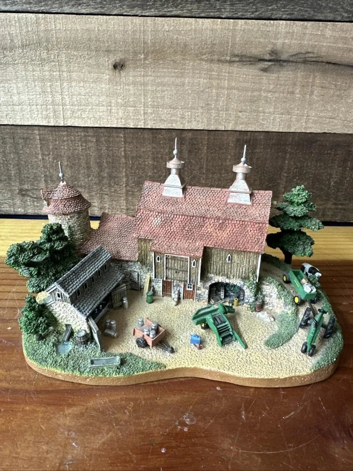 Product image for Danbury Mint - THE PASTURE FARMS - John Deere Figurine Sculpture Building