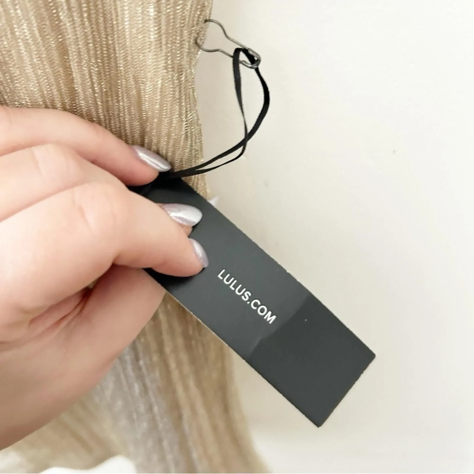 Listing Image Blurred Background
