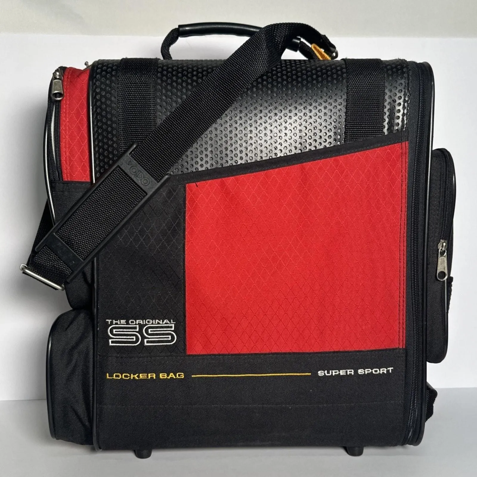 Product image for OGIO Sport The Original SS Super Sport Locker Bag Black & Red, w/ Shelf, Strap