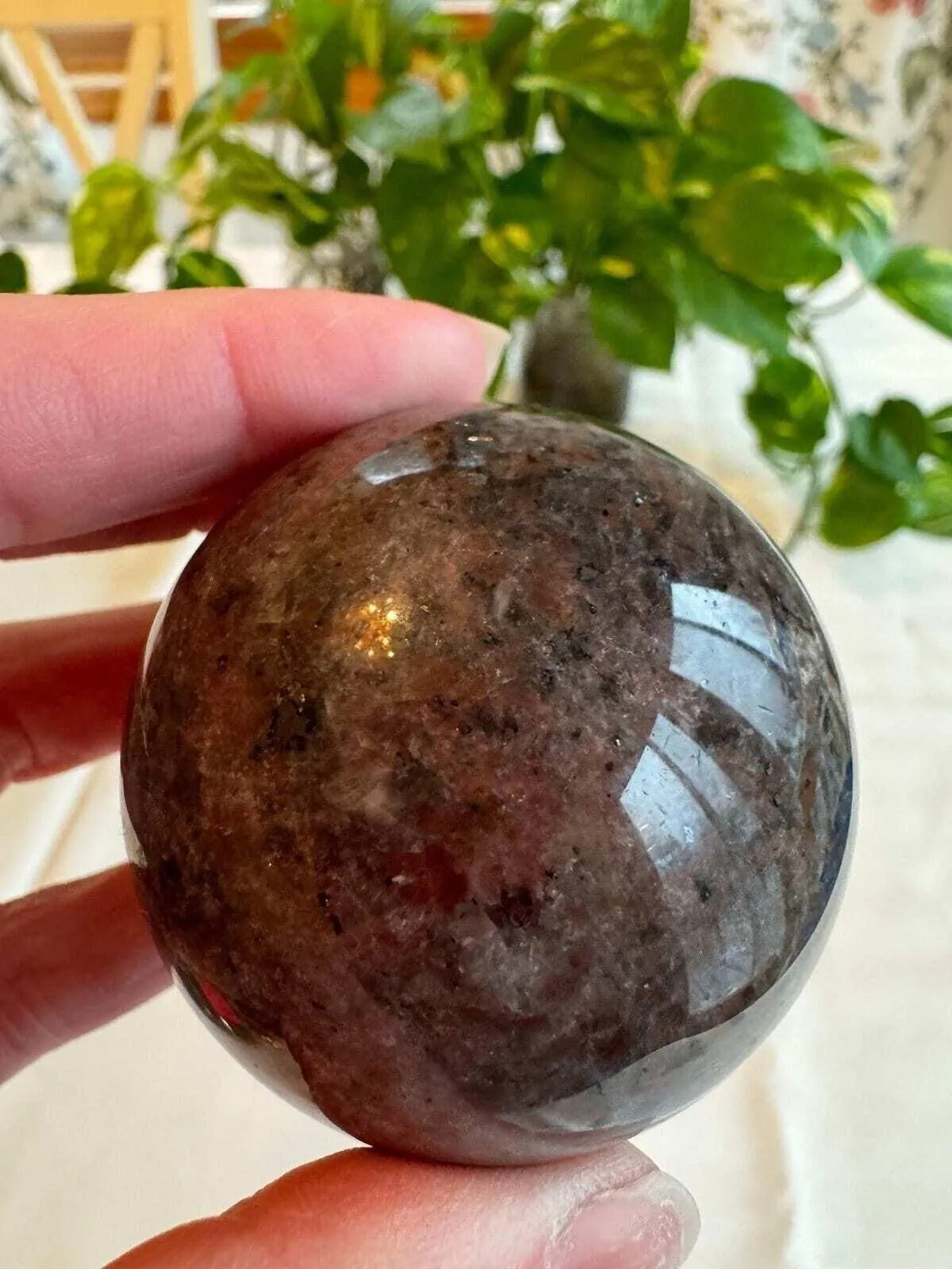Product image for UV reactiv Yooperlite Crystal Stone Sphere