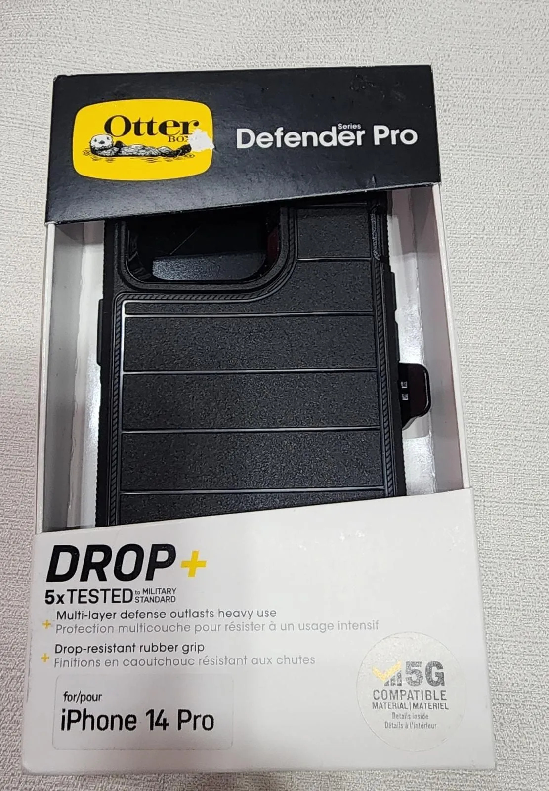 Product image for Otterbox Defender Pro series iPhone 14 pro - brand-new