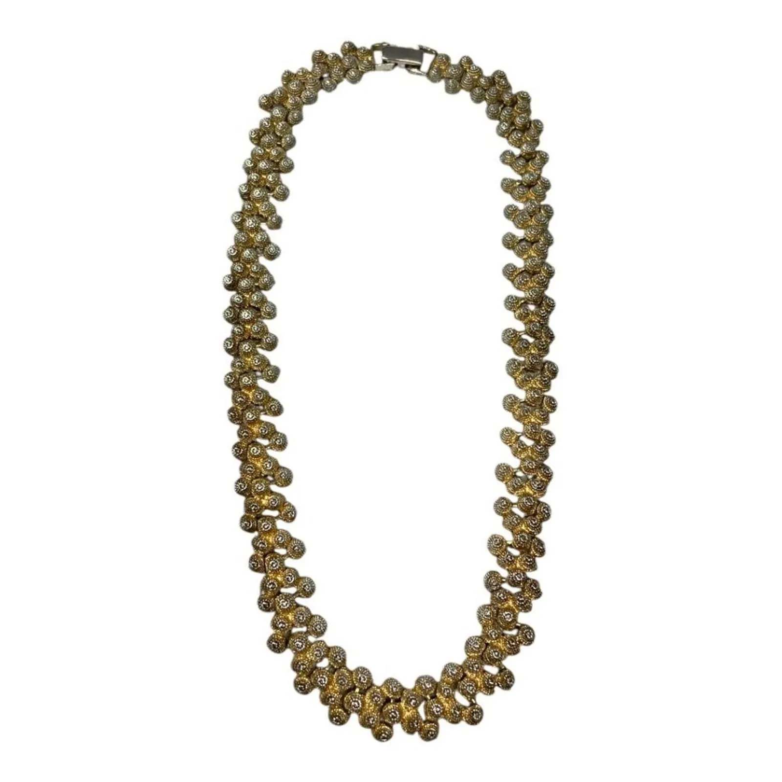 Listing Image Blurred Background