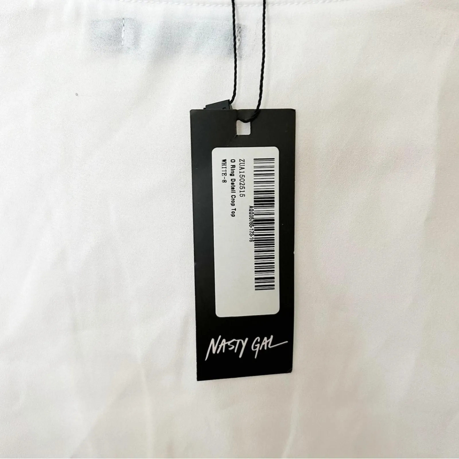Listing Image Blurred Background