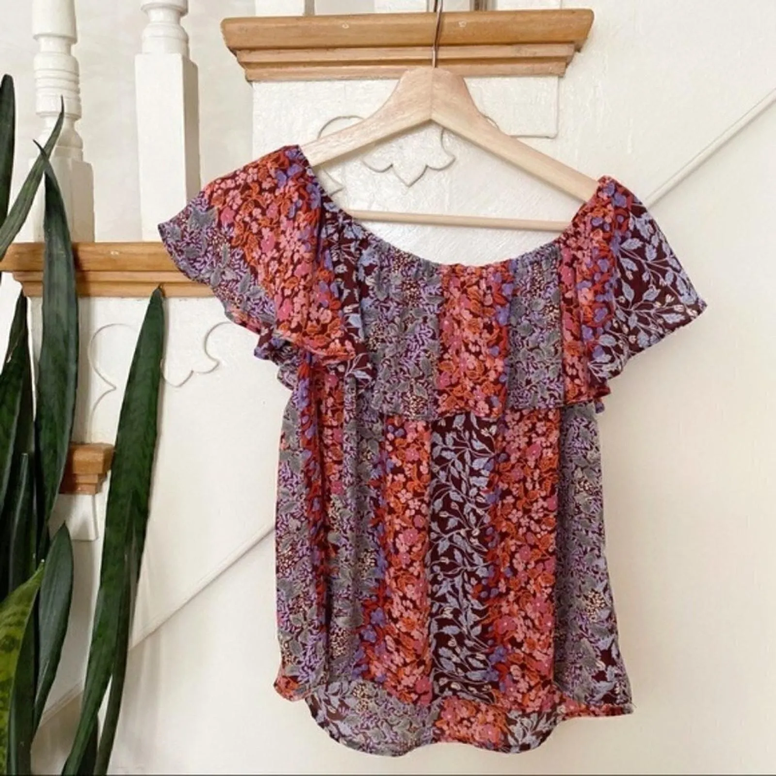 Listing Image Blurred Background